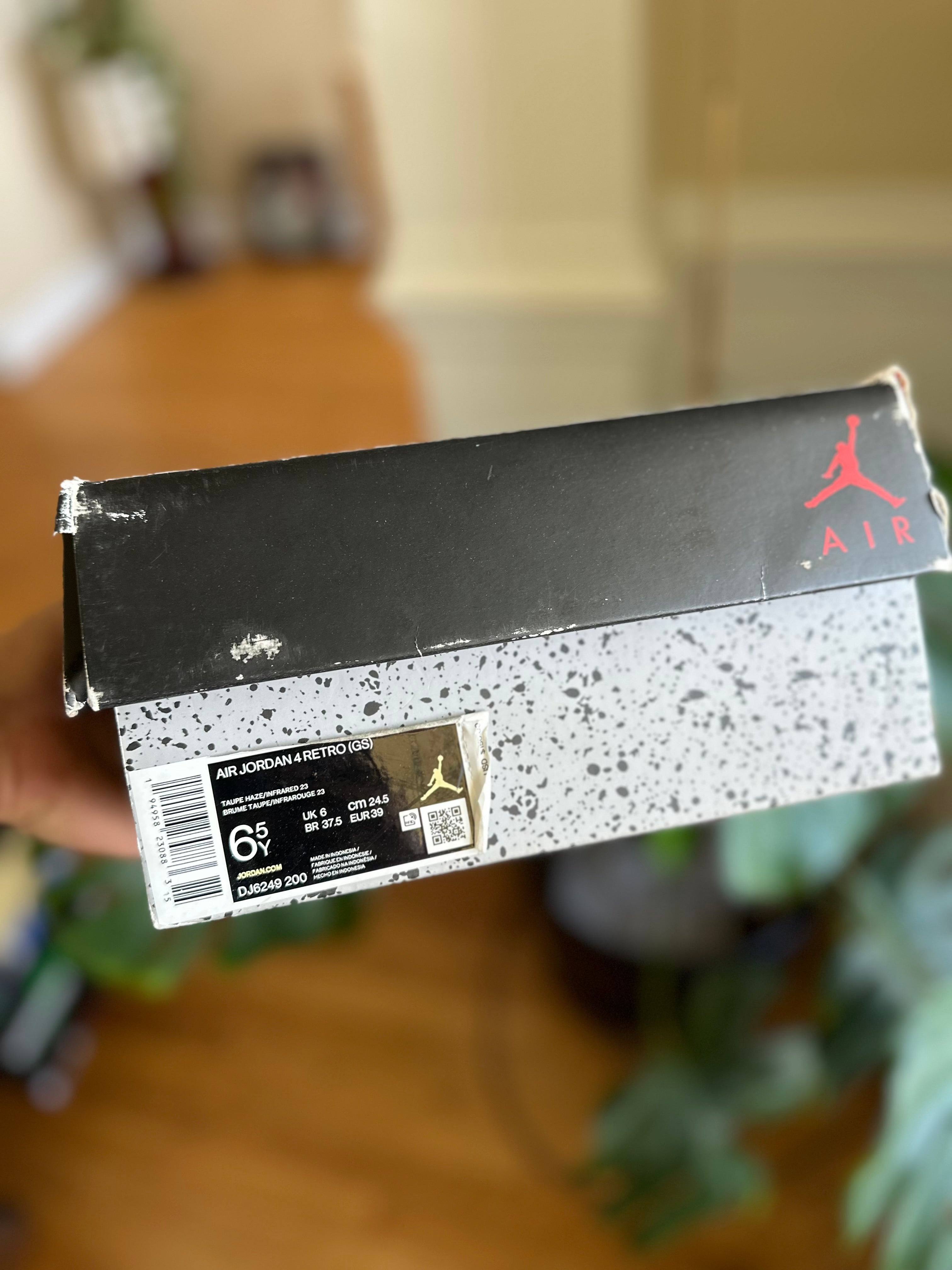 Size 6.5y - J4 taupe haze