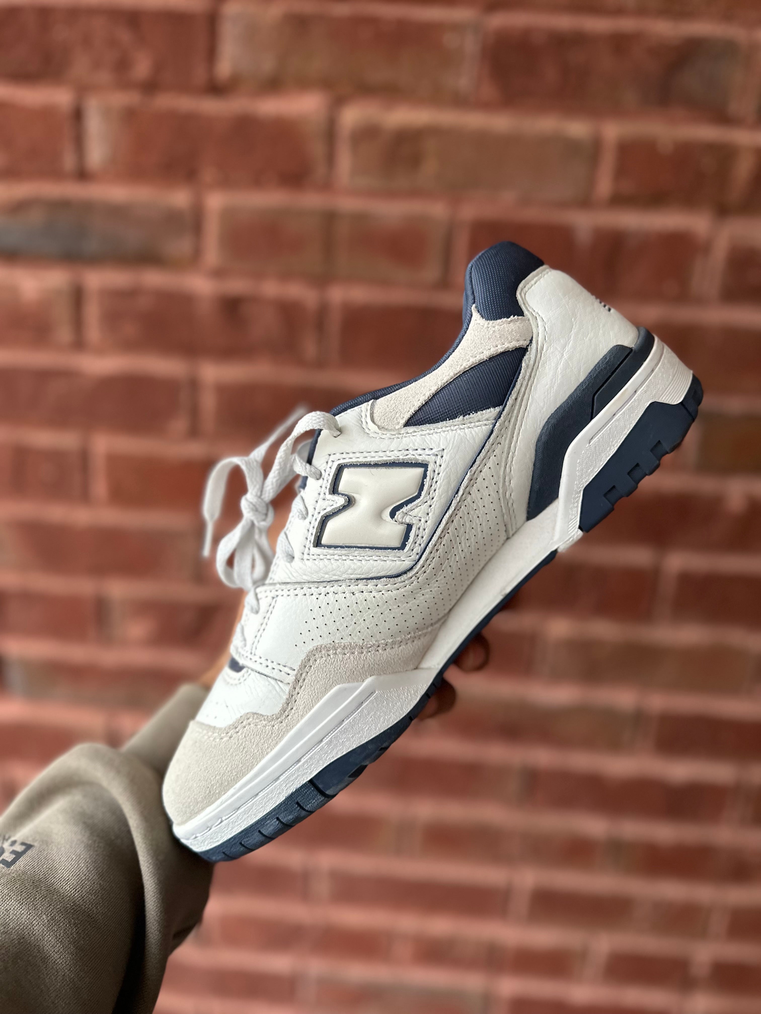 Size 10 - NB 550 white dusty blue