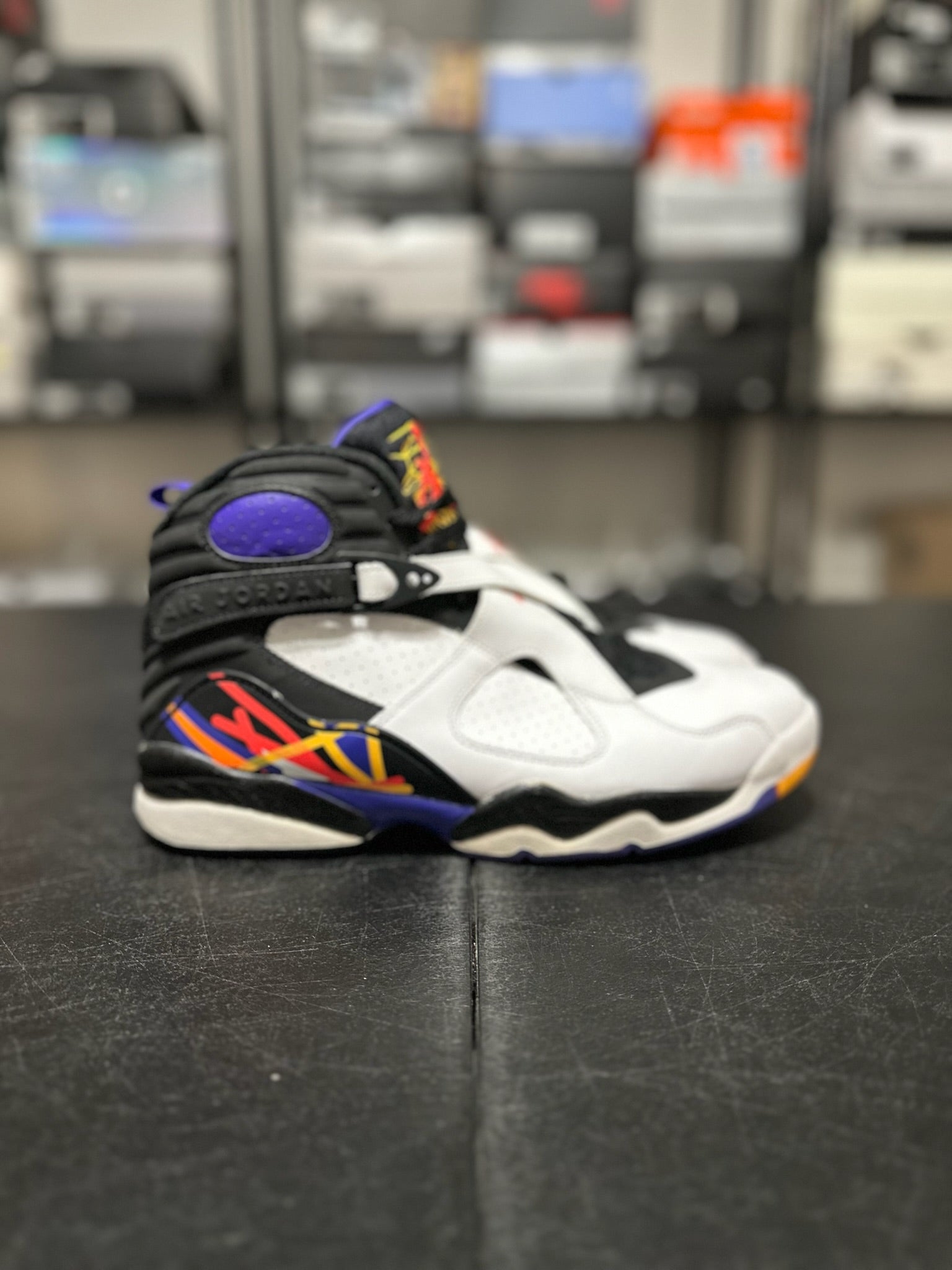 Size 9 - J8 Three Peat