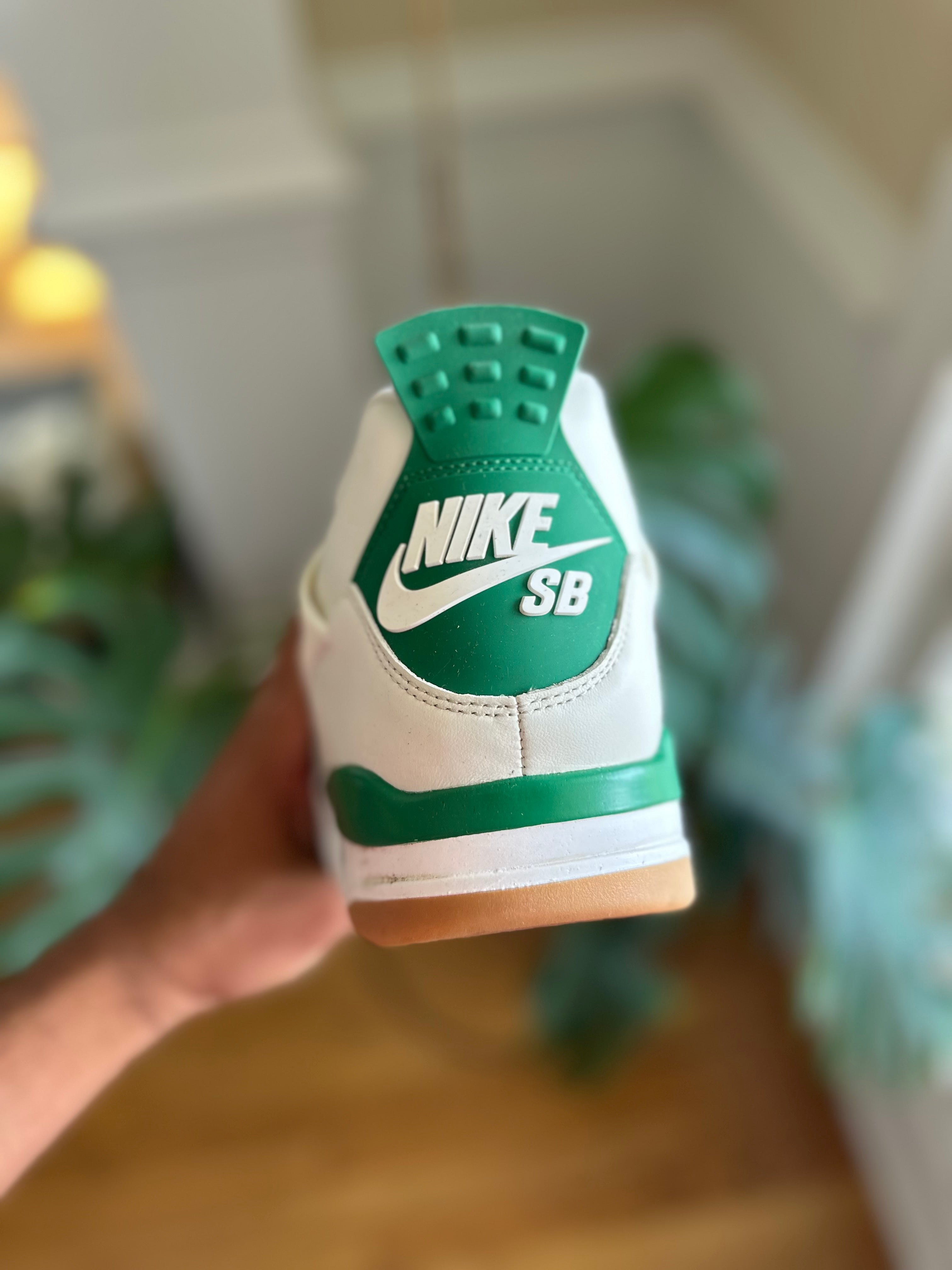Size 11.5 - J4 SB pine green