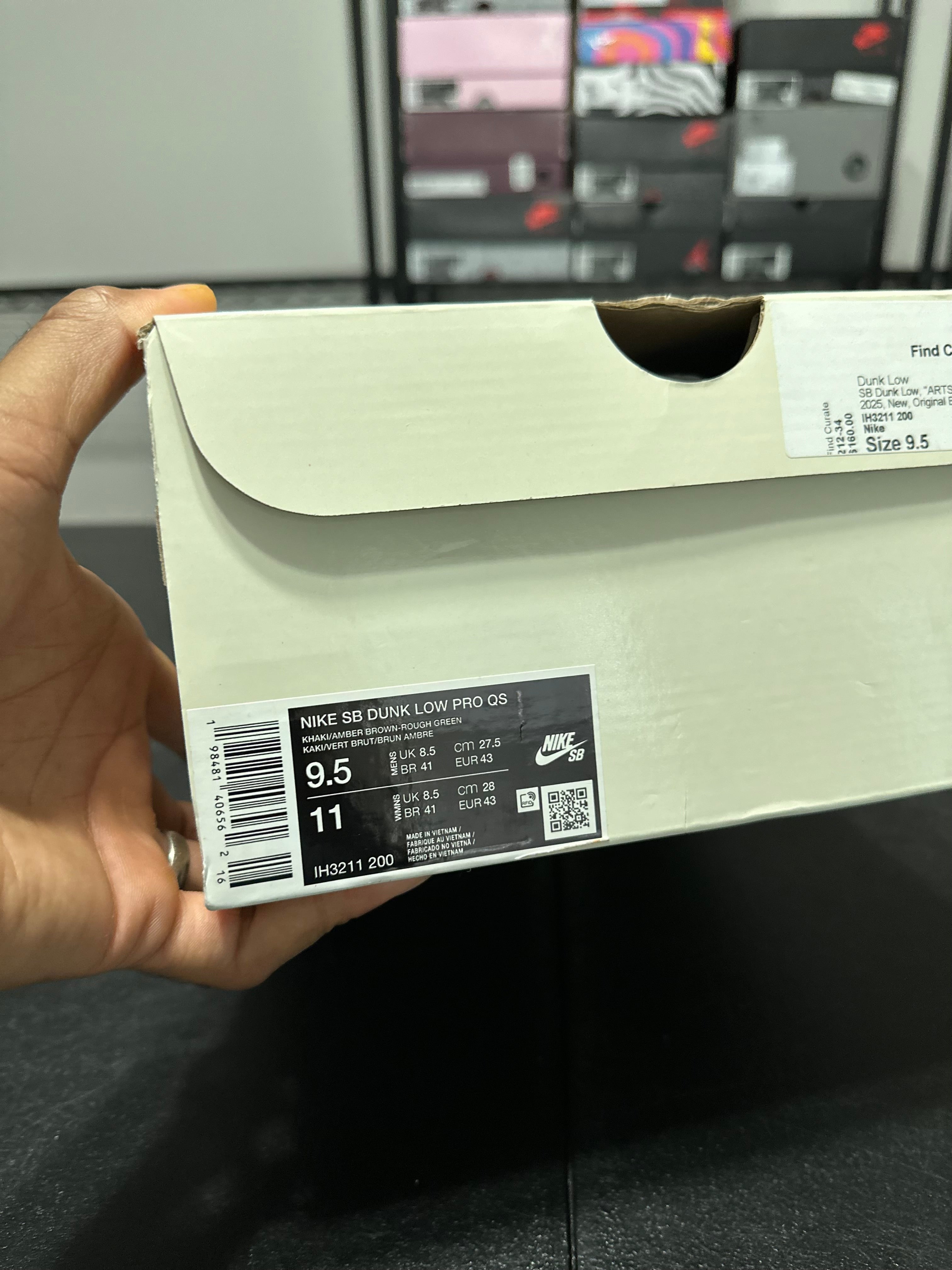Size 9.5 - Sb dunk low arts and rec limestone