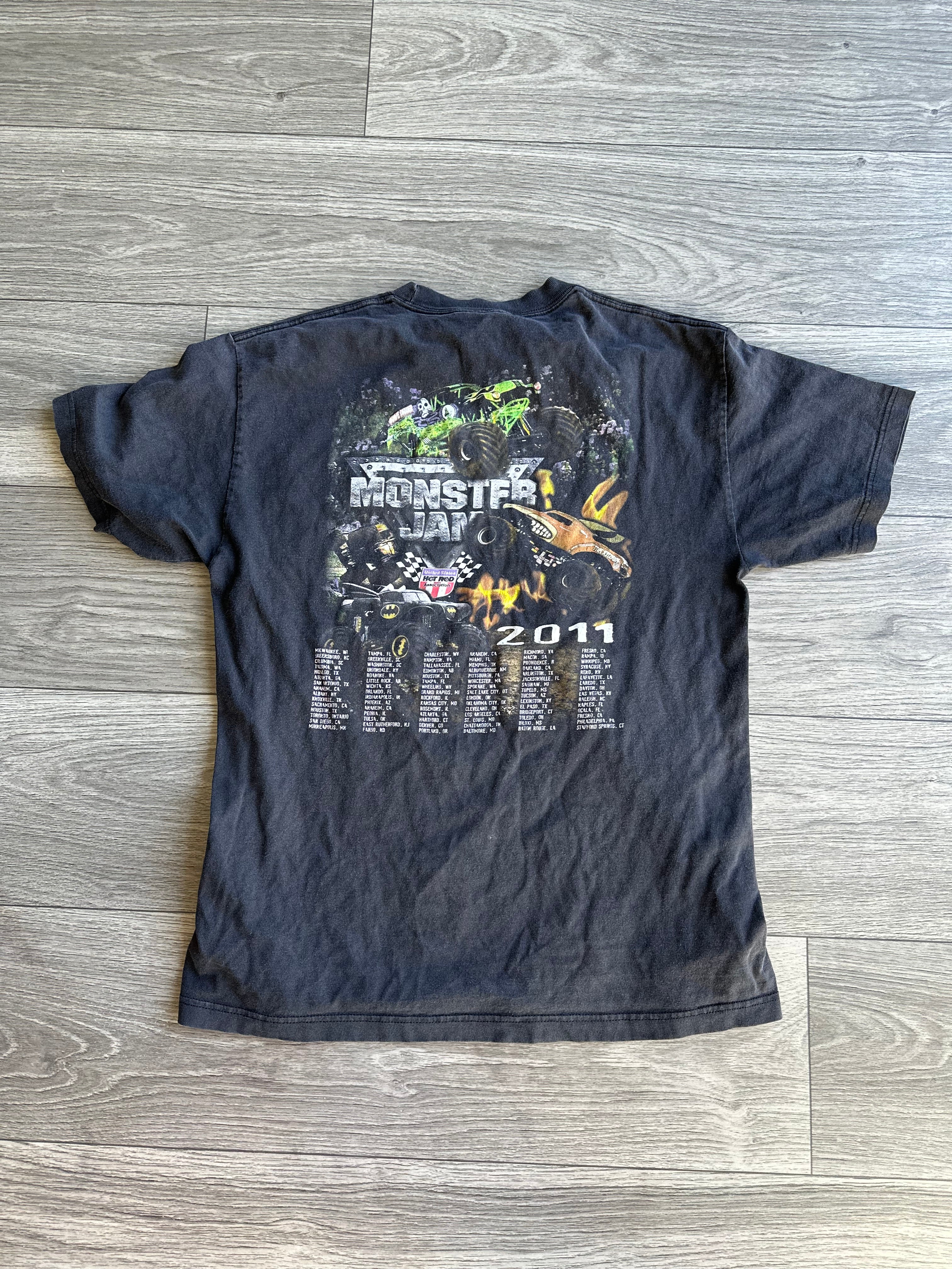 Size L - Vintage monster jam tee