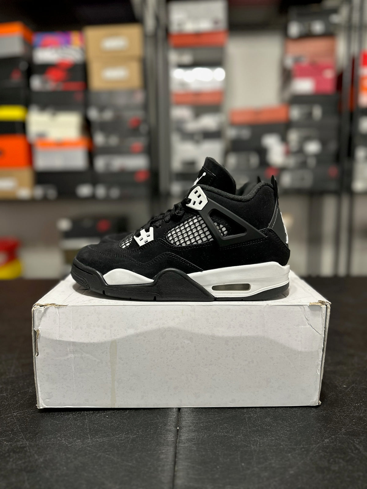 Size 6Y - J4 White Thunder