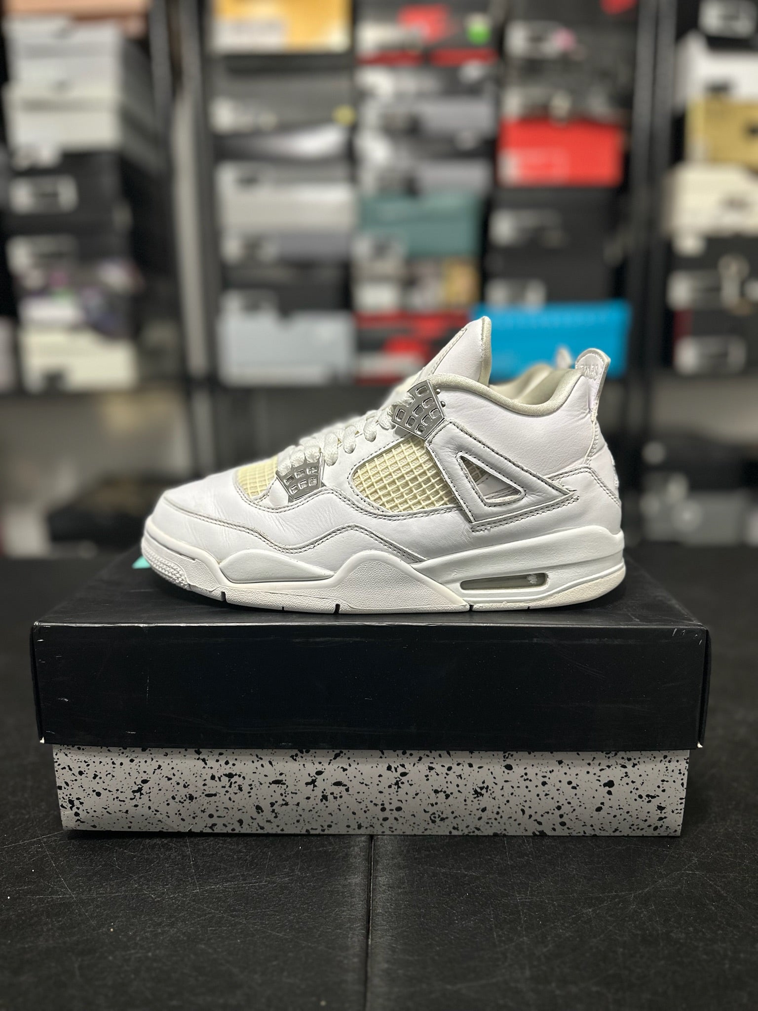 Size 8 - J4 Pure Money