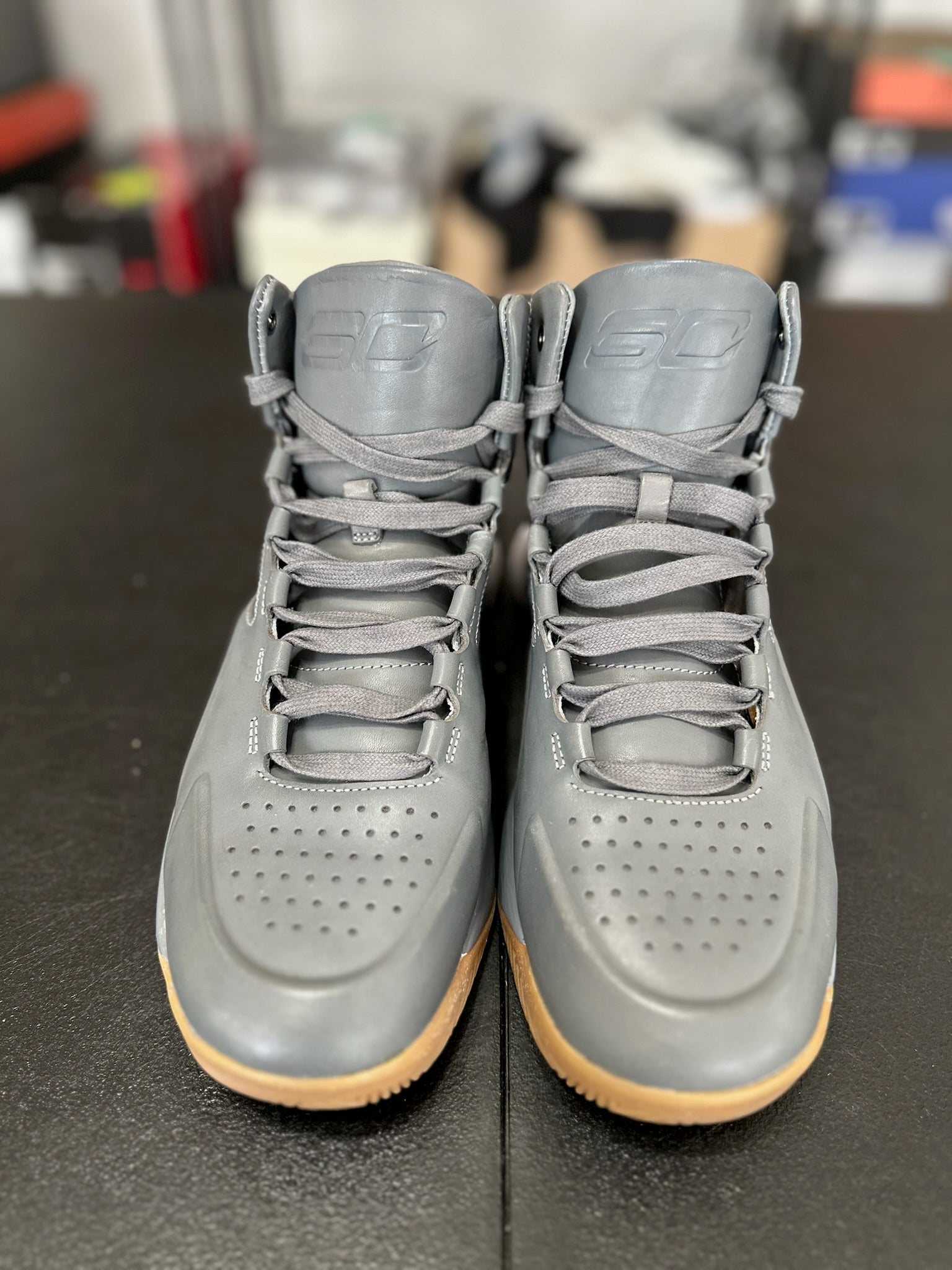 Size 9.5 - Curry 1 Lux Grey/White