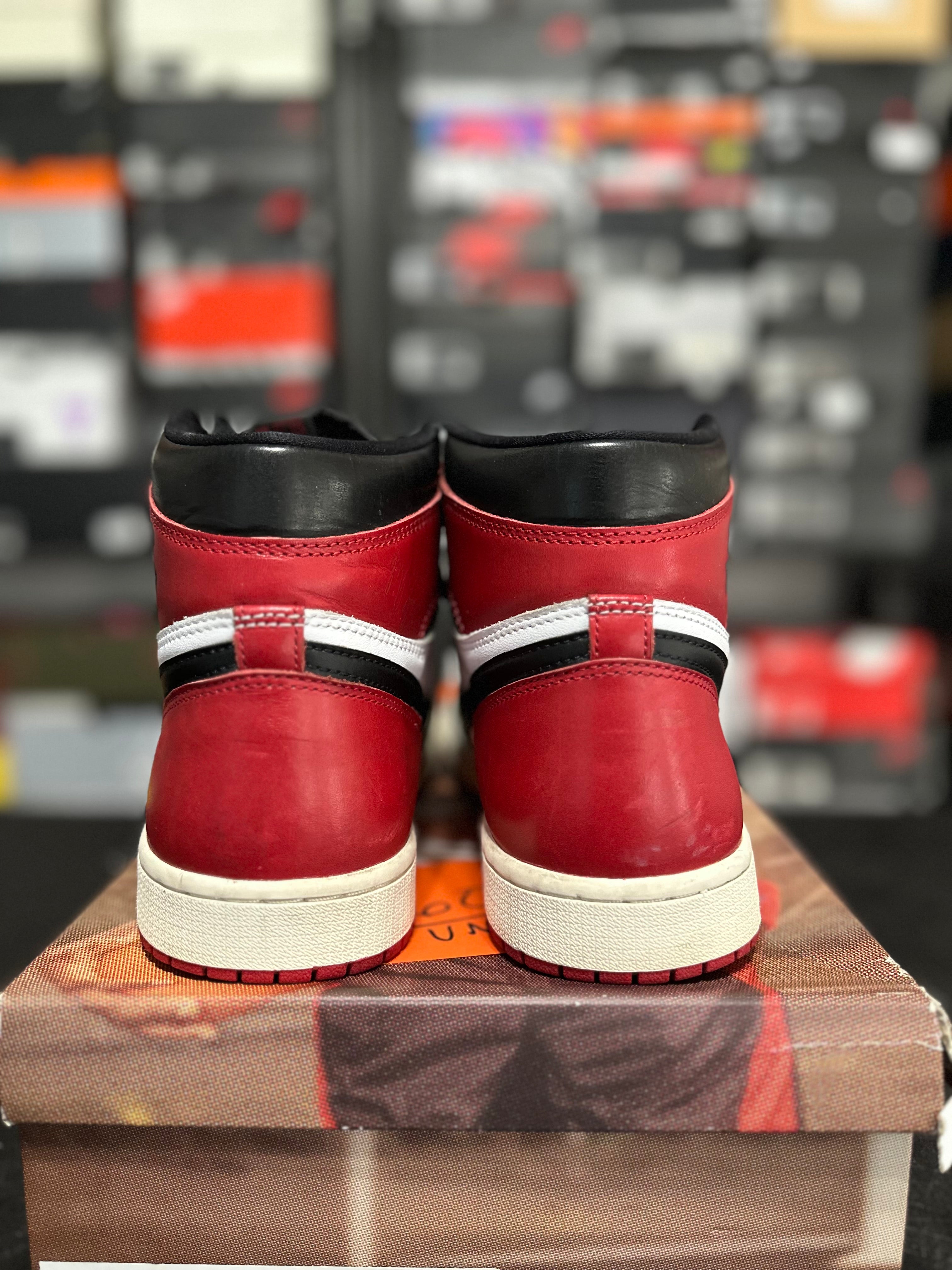 Size 10 - J1 black toe