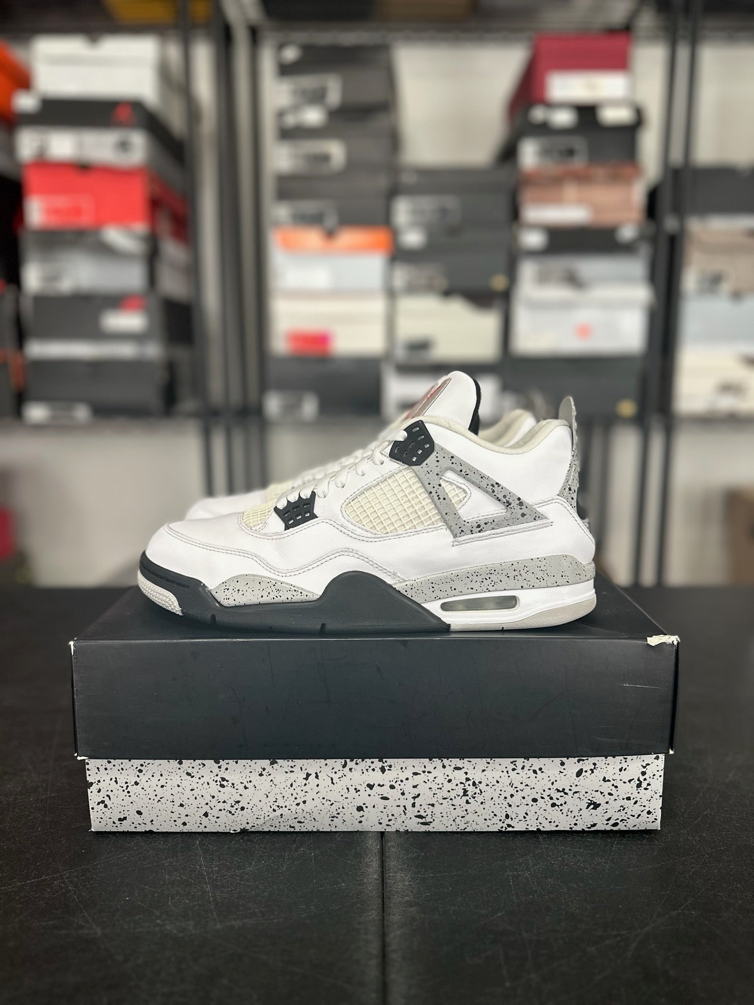 Size 11 - J4 White Cement (2016 Release)