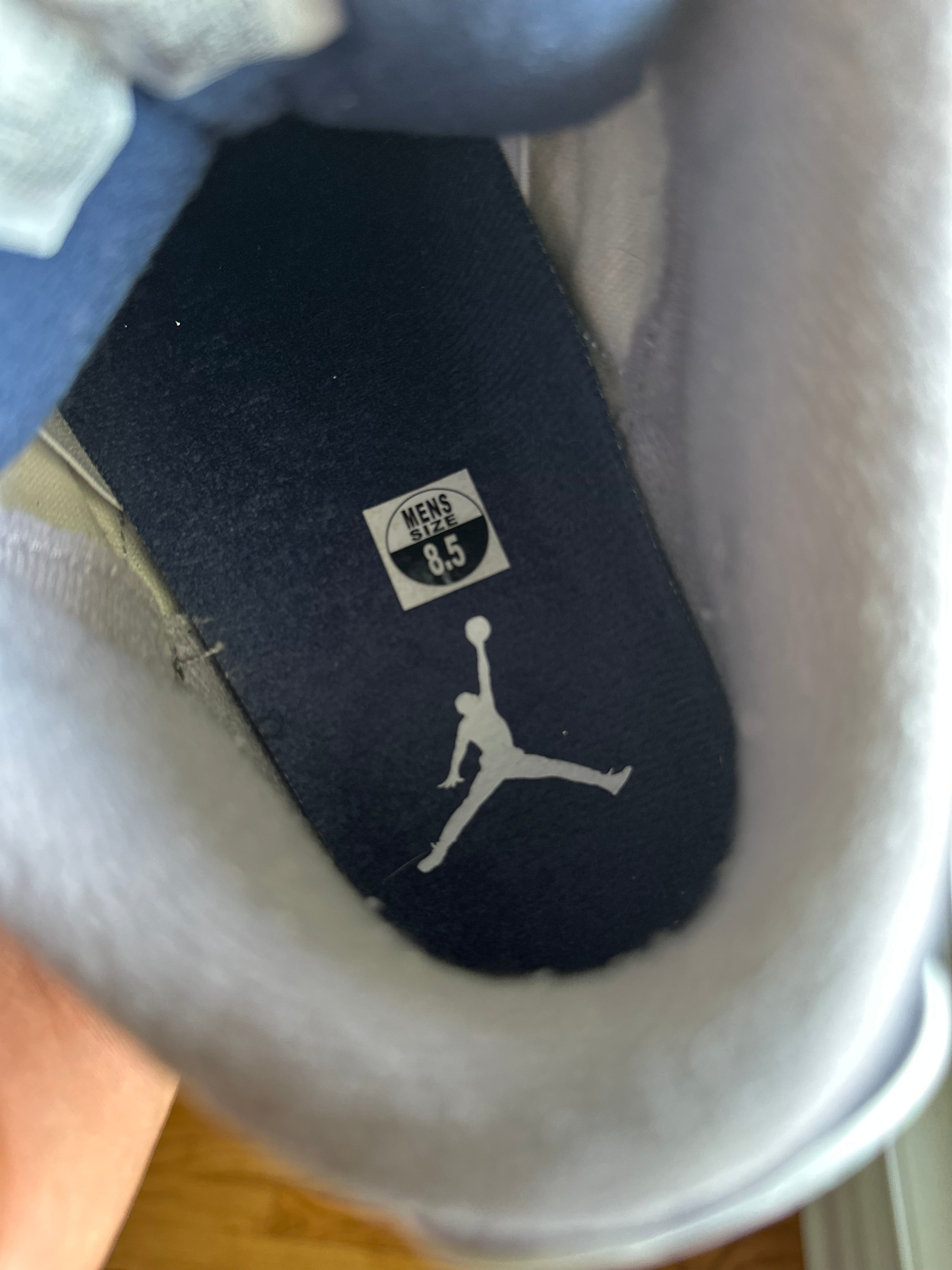 Size 8.5 - J3 midnight navy