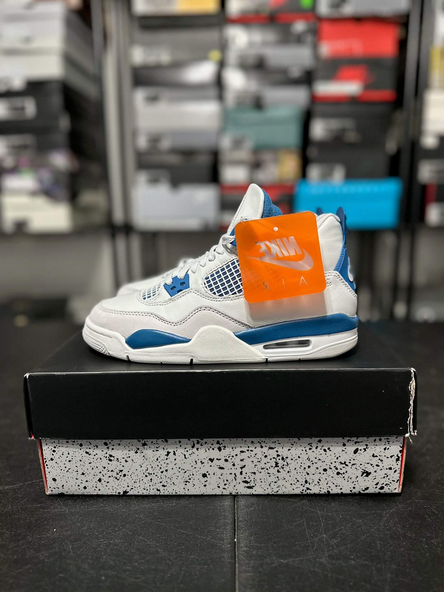 Size 5.5Y - J4 Military Blue