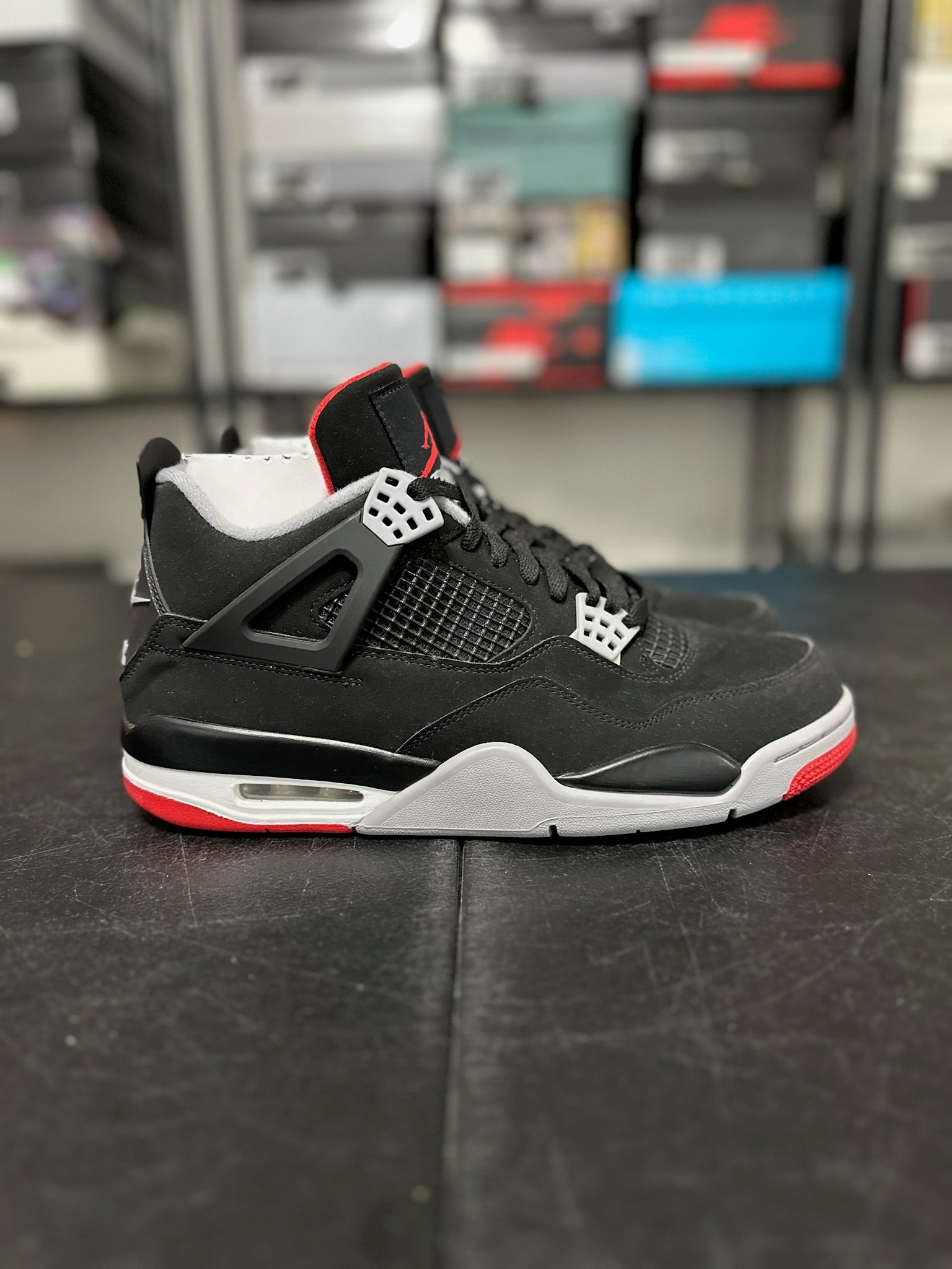 Size 11 - J4 Bred 2019 DS