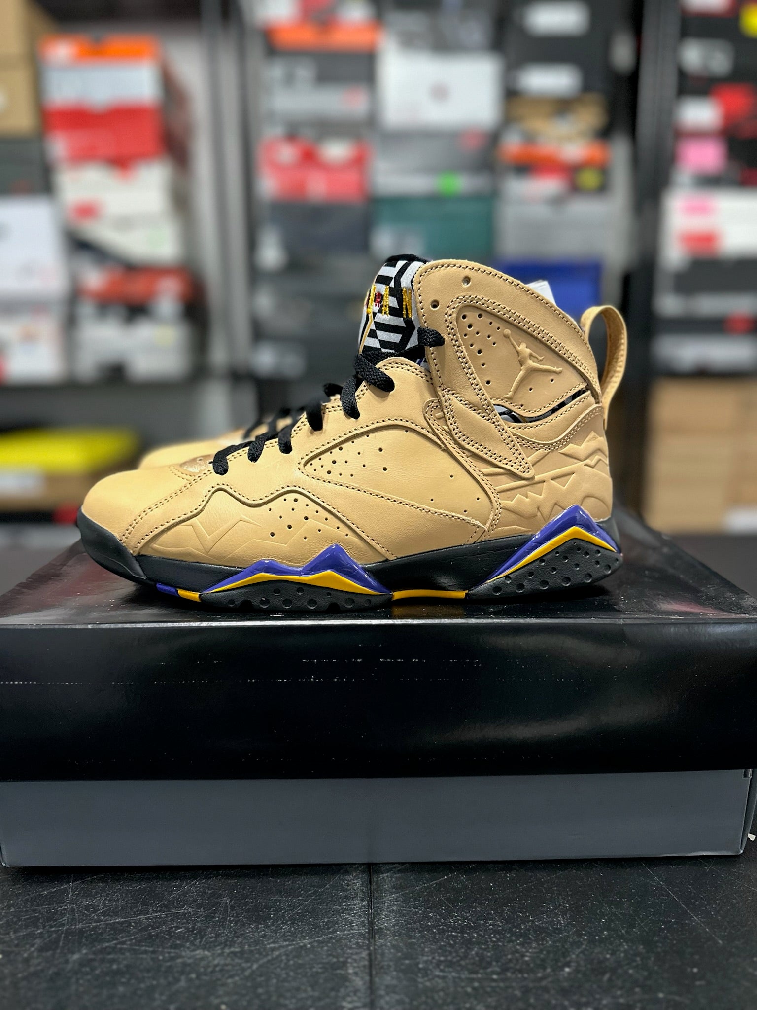 Size 8.5 - J7 Vachetta Tan