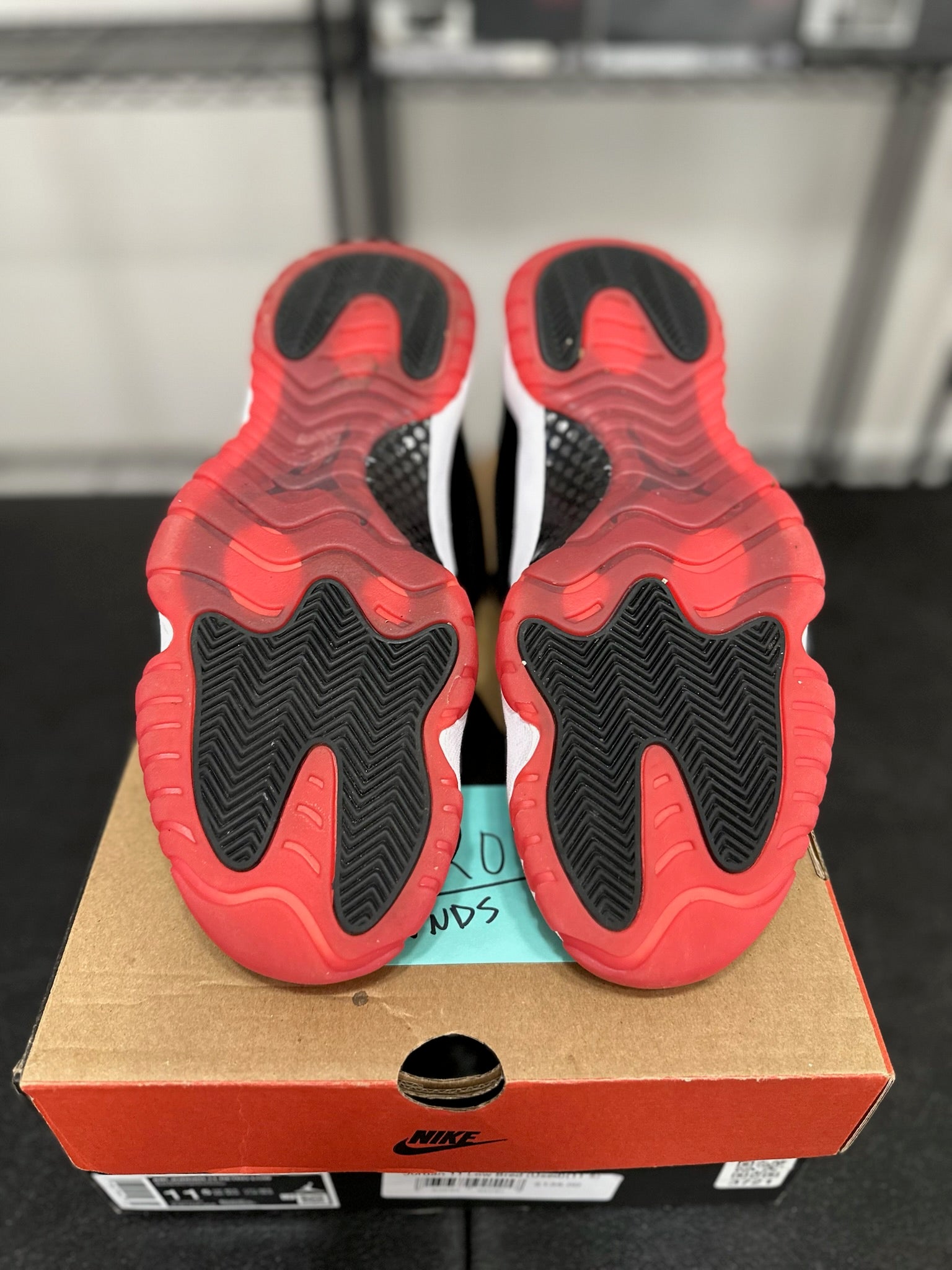 Size 11.5 - J11 Low Bred