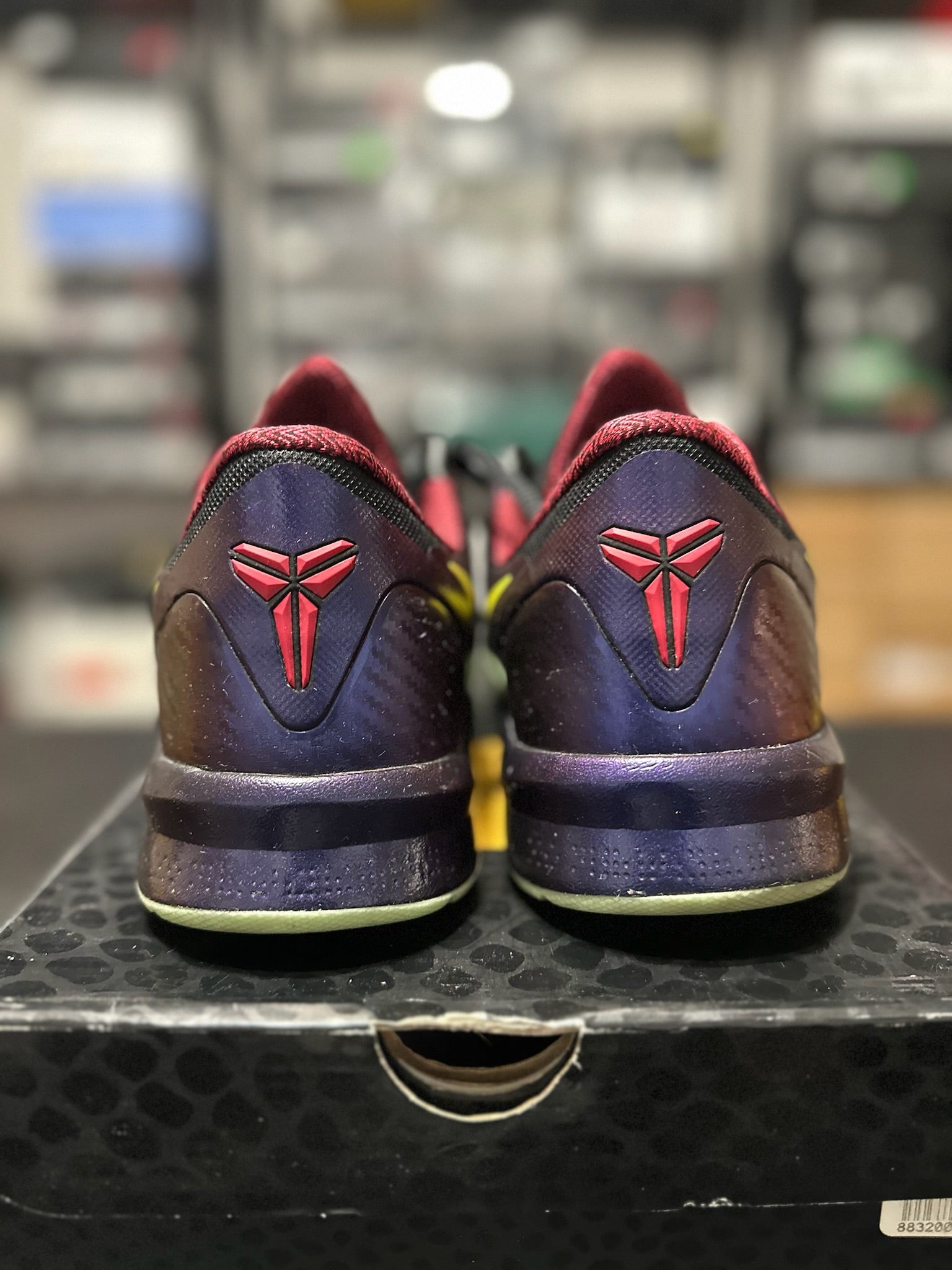 Size 12 - Kobe Venomenon 4 Glow in the Dark