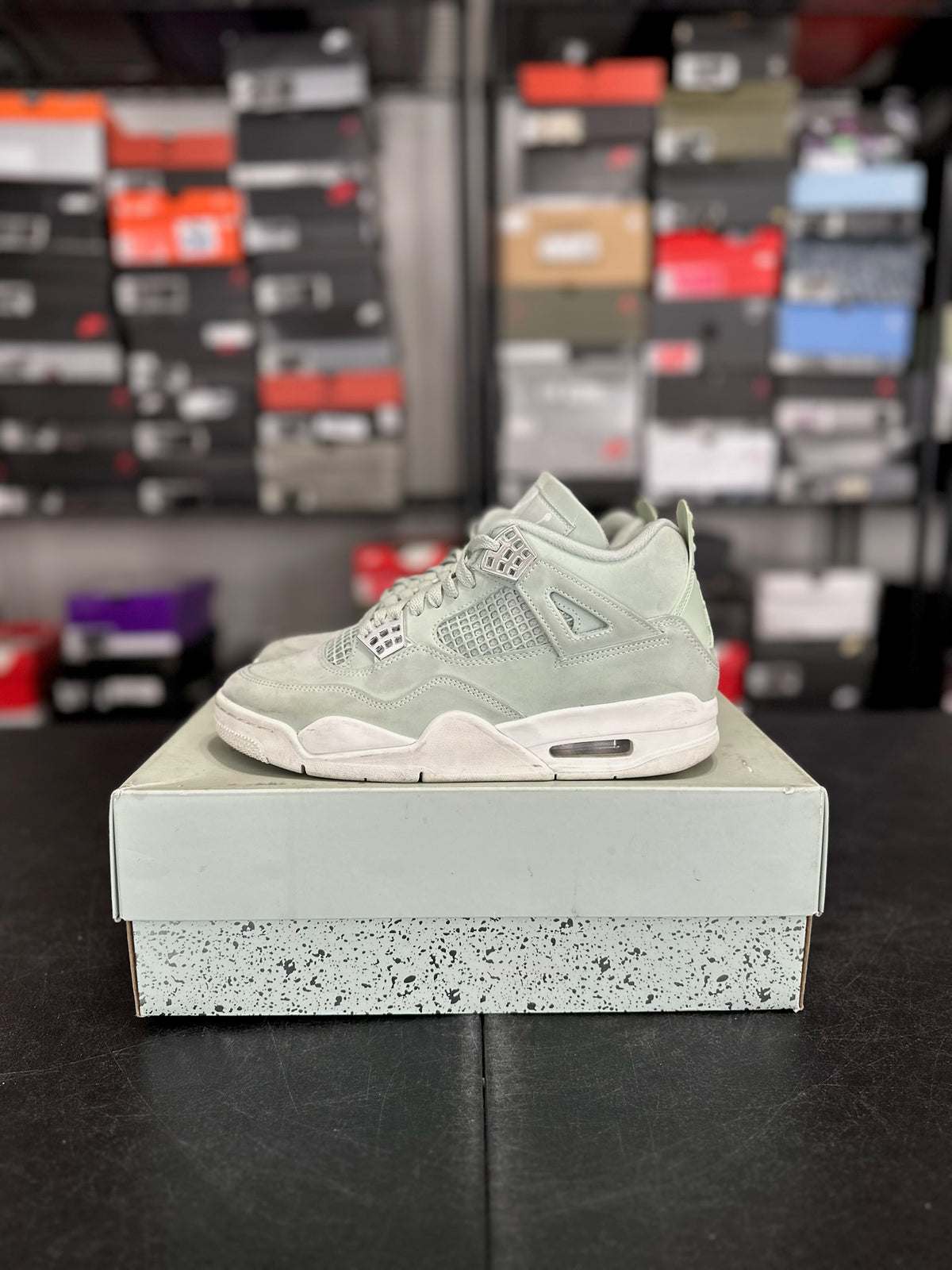 Size 7.5 - (9W) j4 seafoam sail