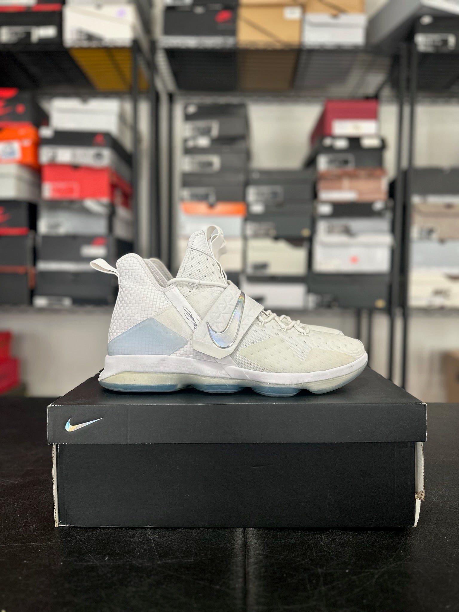 Size 14 - LeBron 14 Time to Shine