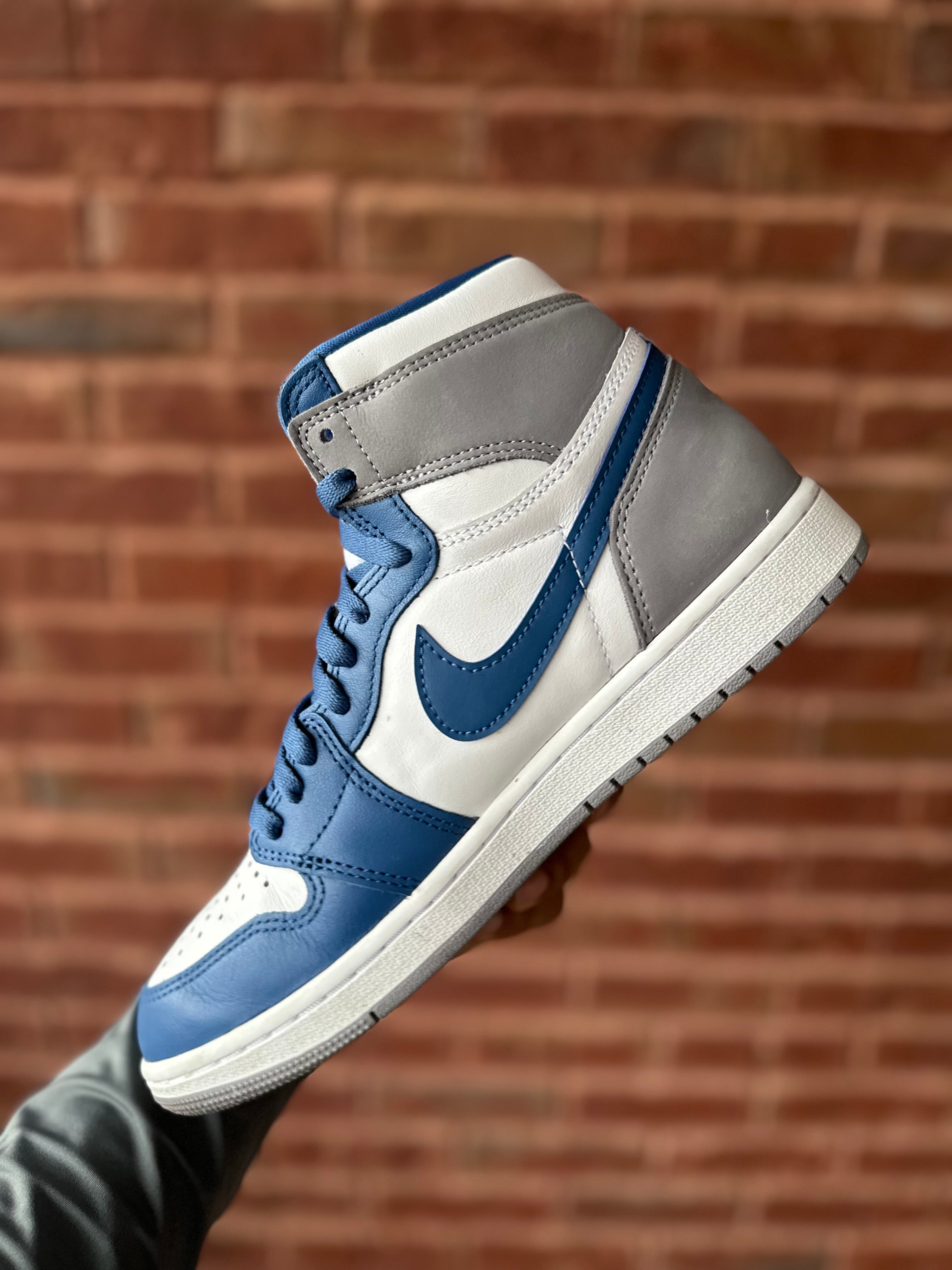 Size 9 - J1 true blue