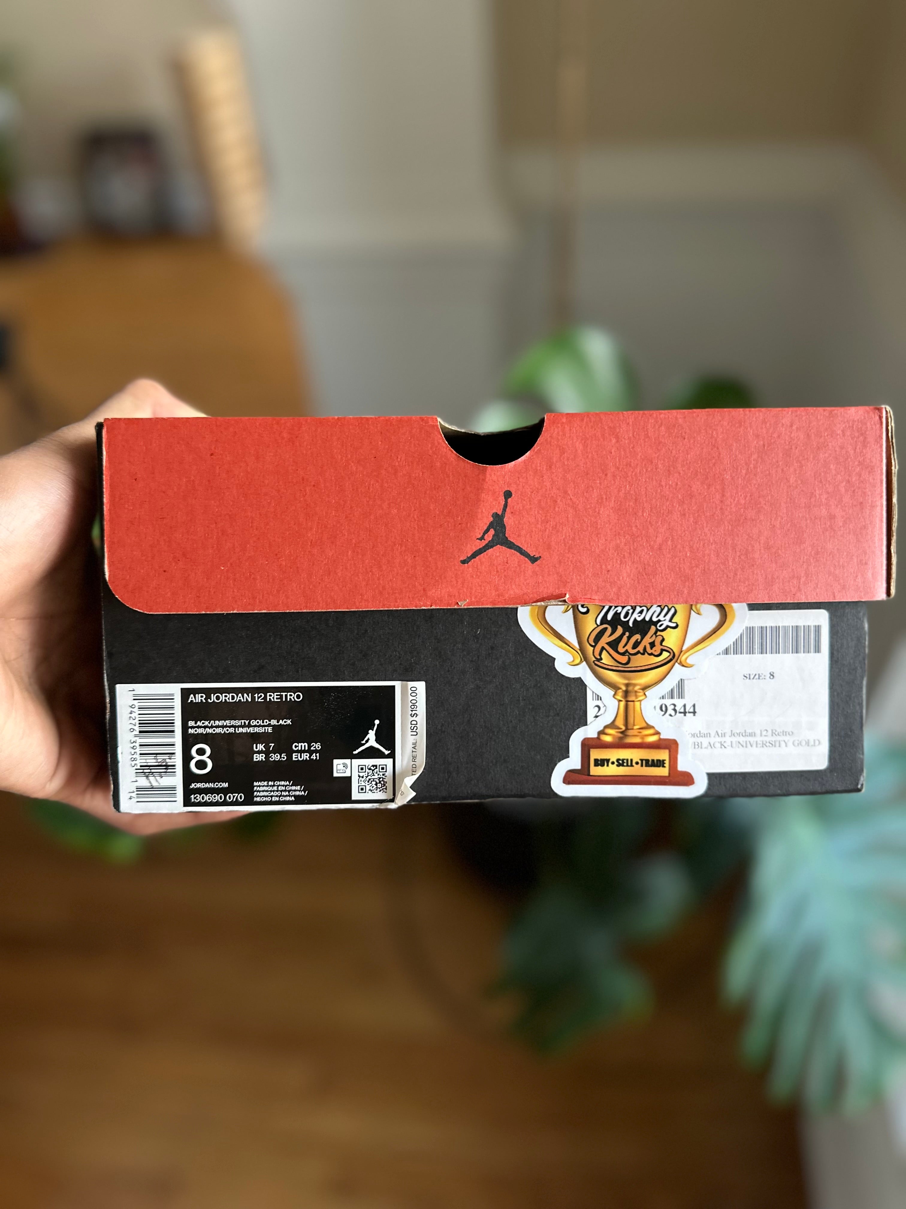 Size 8 - J12 university gold