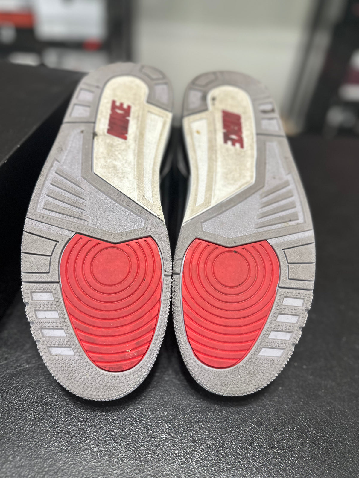 Size 9.5 - J3 black cement reimagined