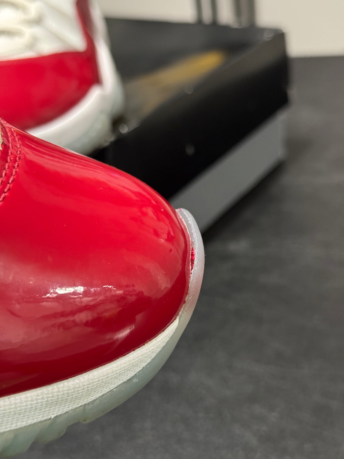 Size 9 - J11 cherry