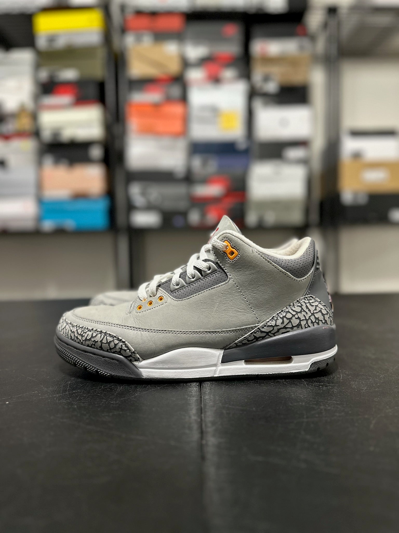 Size 9.5 - J3 Cool Grey