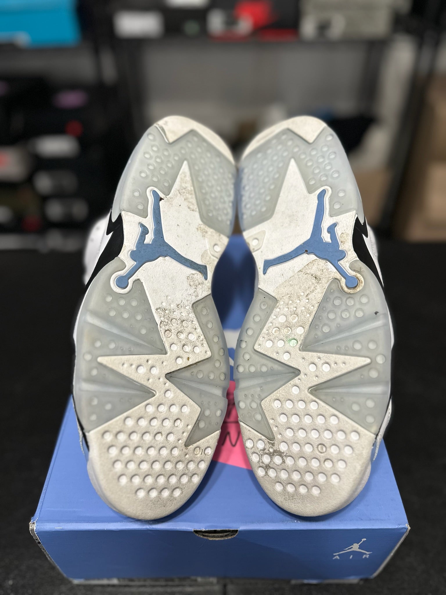 Size 9.5 - J6 UNC White