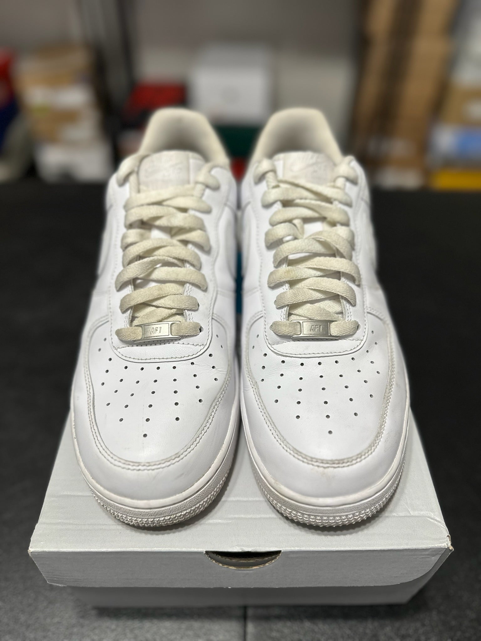 Size 11 - AF1 White
