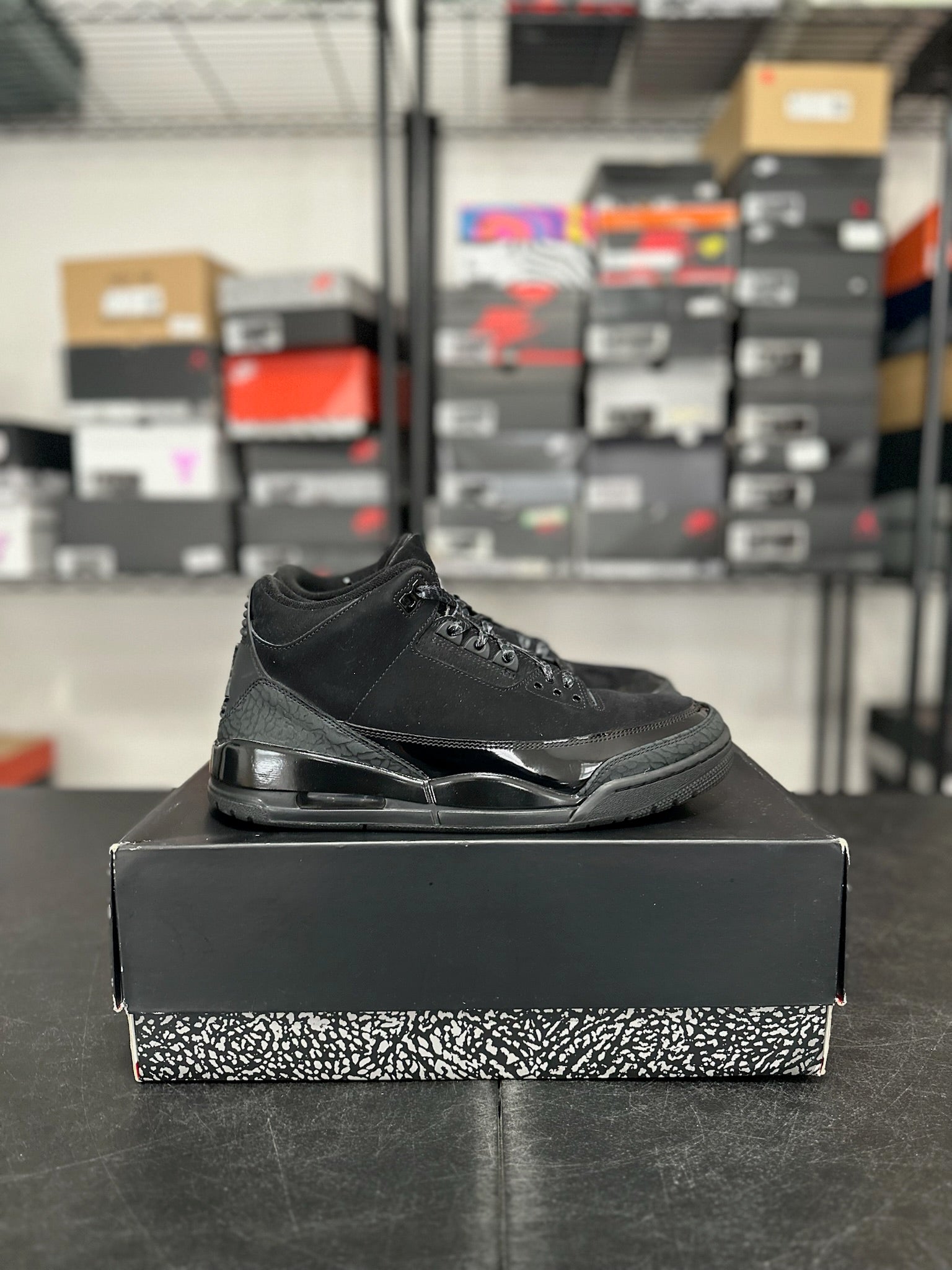 Size 10.5 - j3 black cat