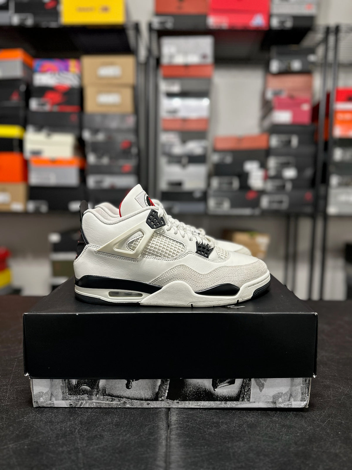Size 11.5 - J4 Flight Club