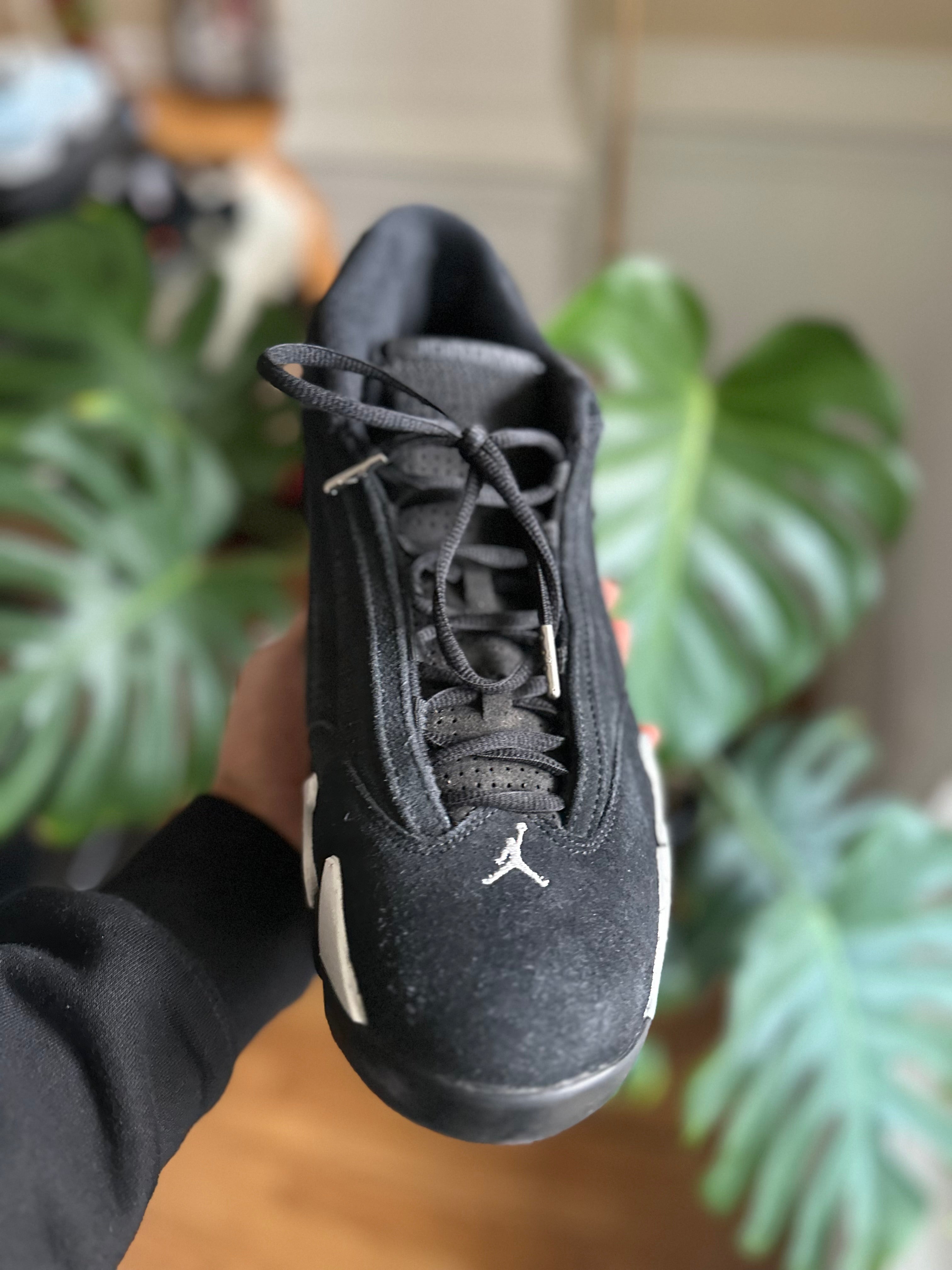 Size 13 - J14 black white