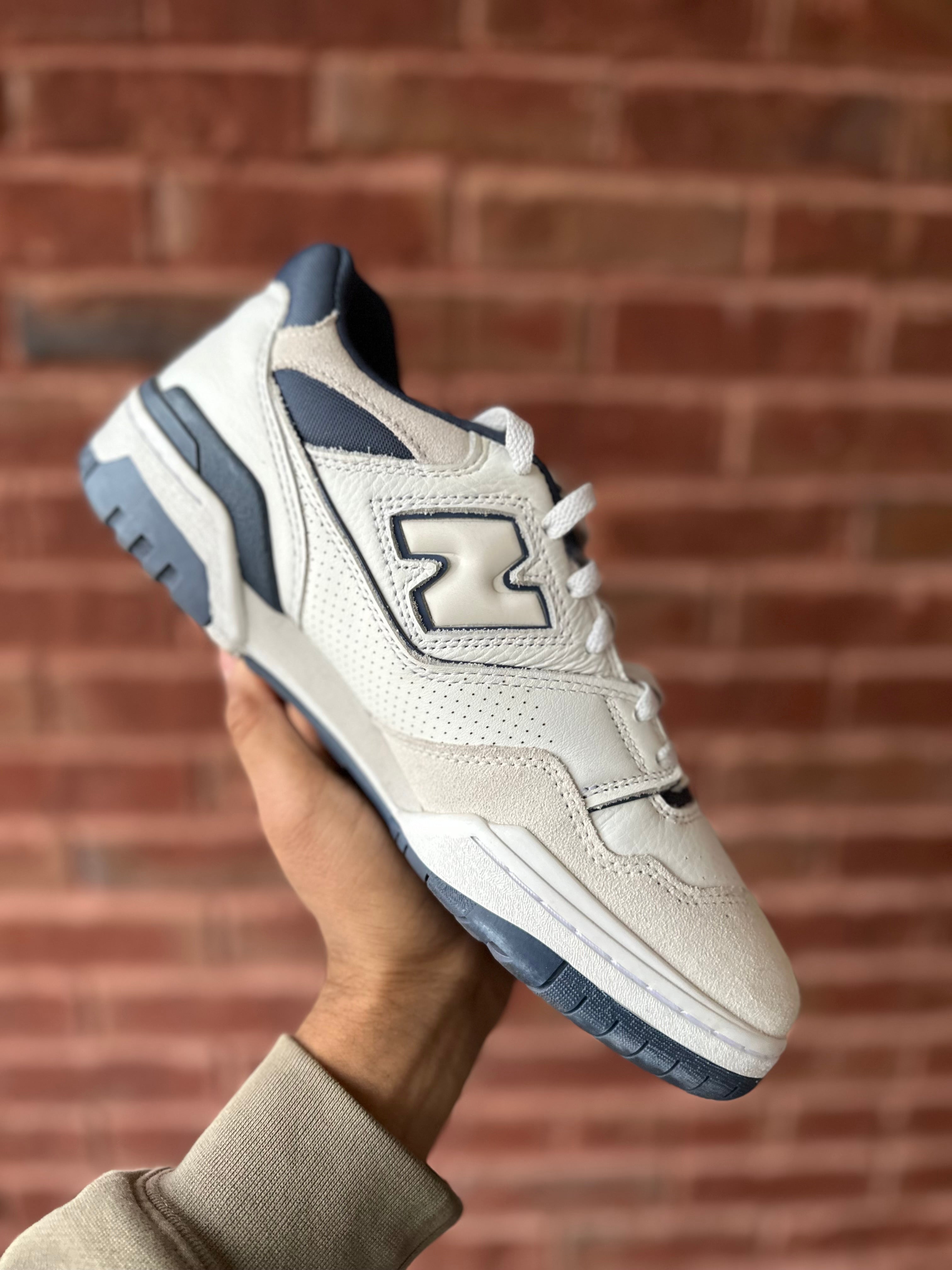 Size 10 - NB 550 white dusty blue