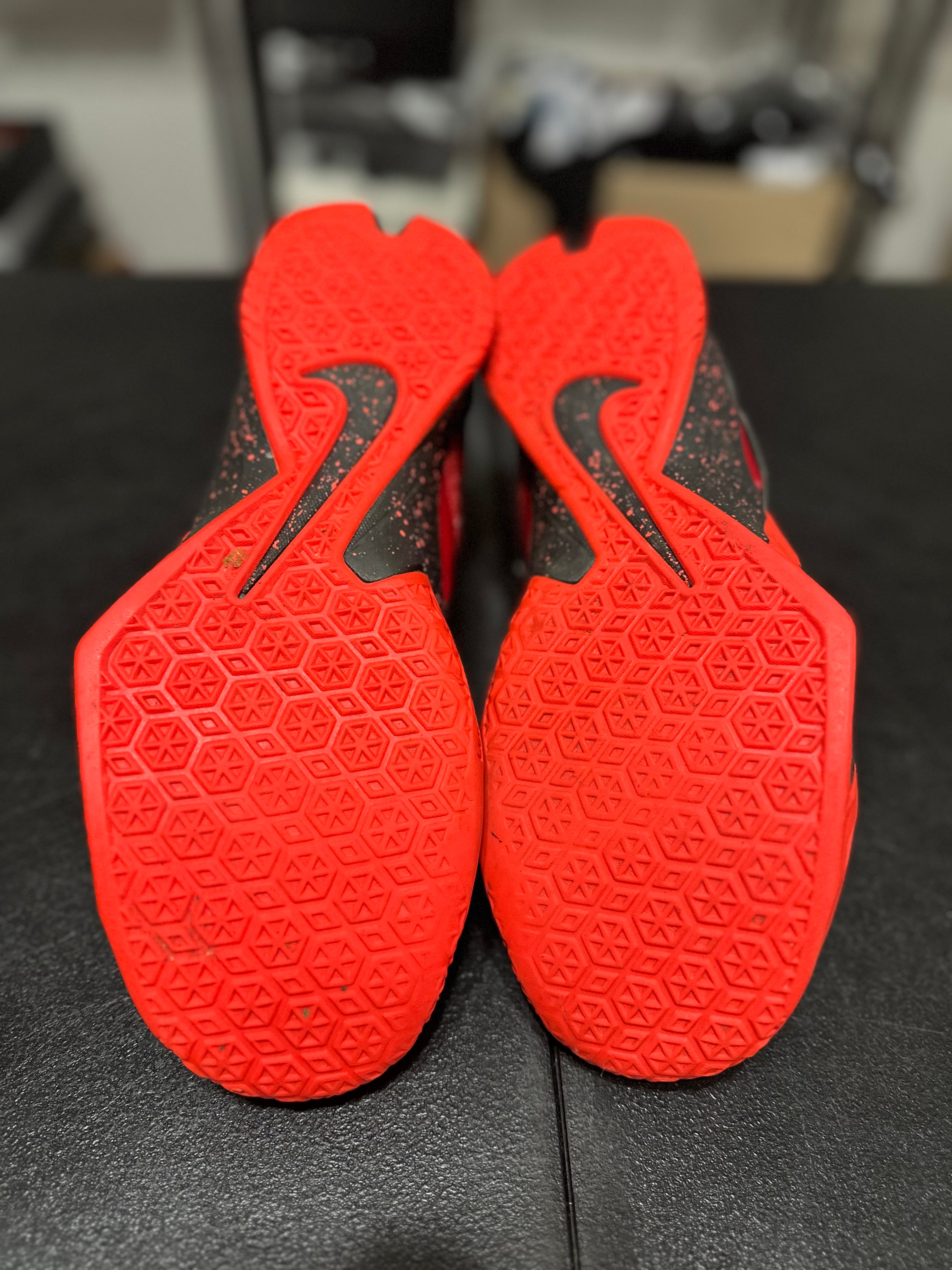 Size 10.5 - LeBron zoom soldier 8 premium university red