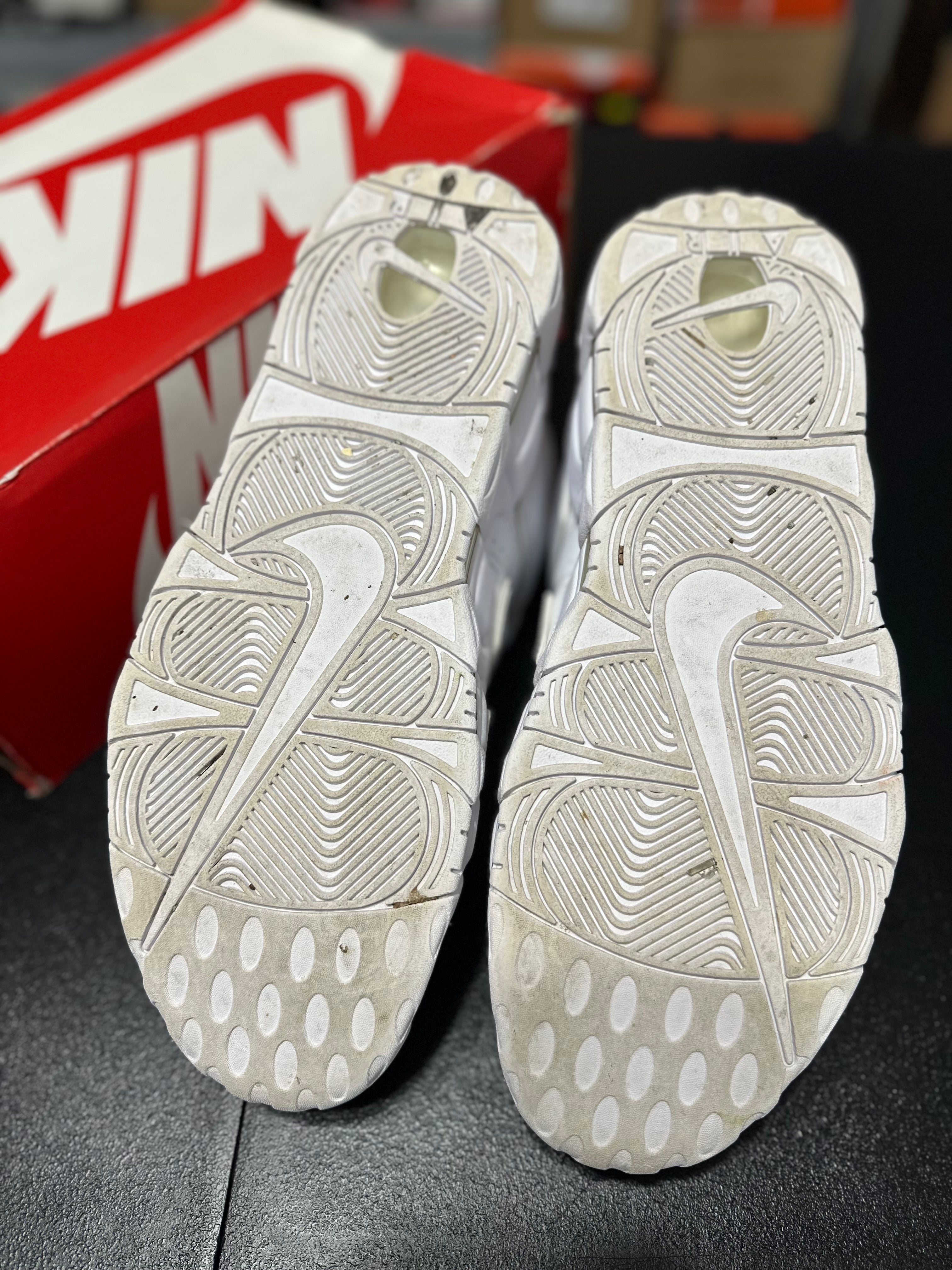 Size 12.5 - Nike air uptempo