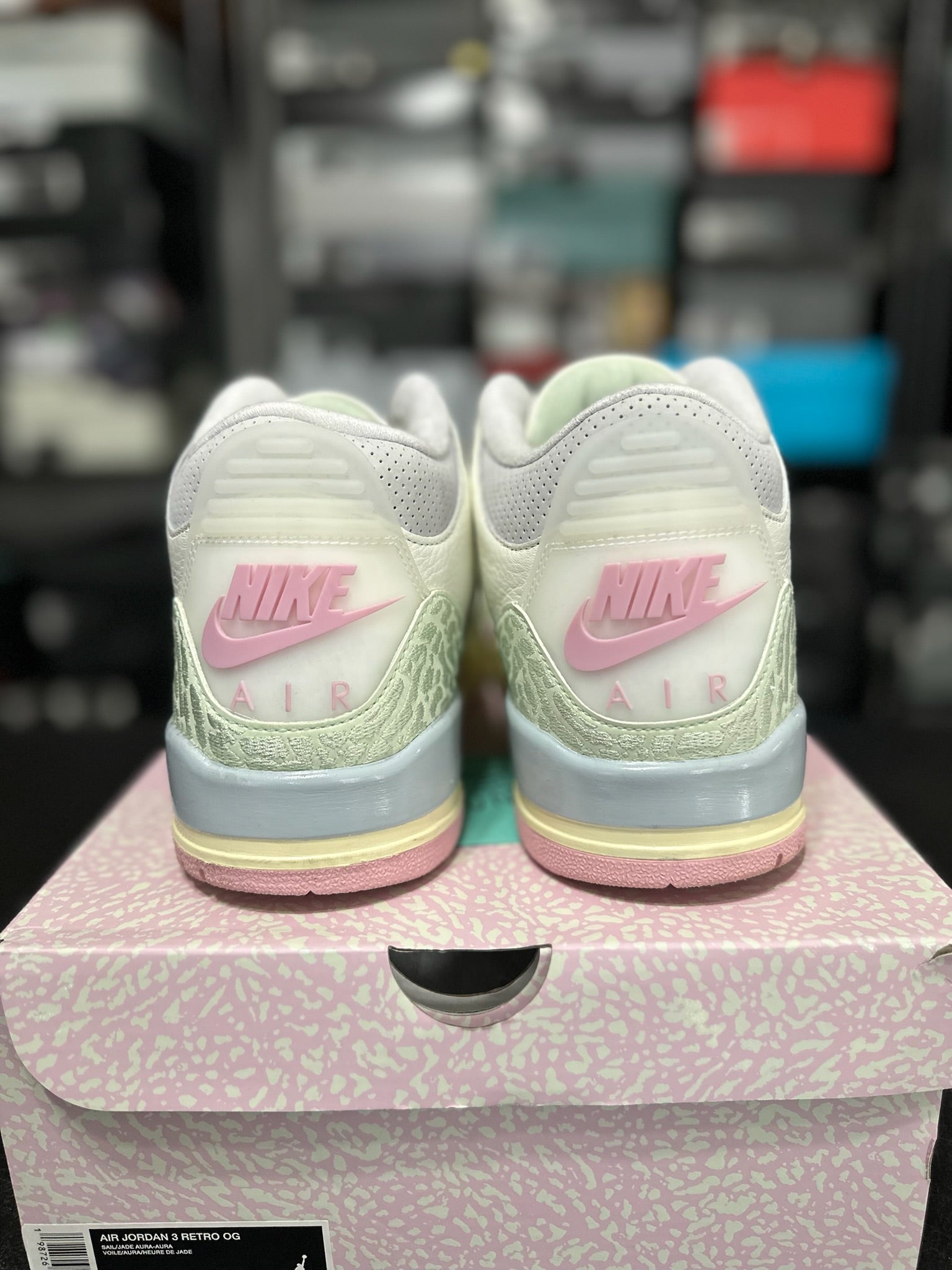 Size 11 - J3 Spring Is In The Air