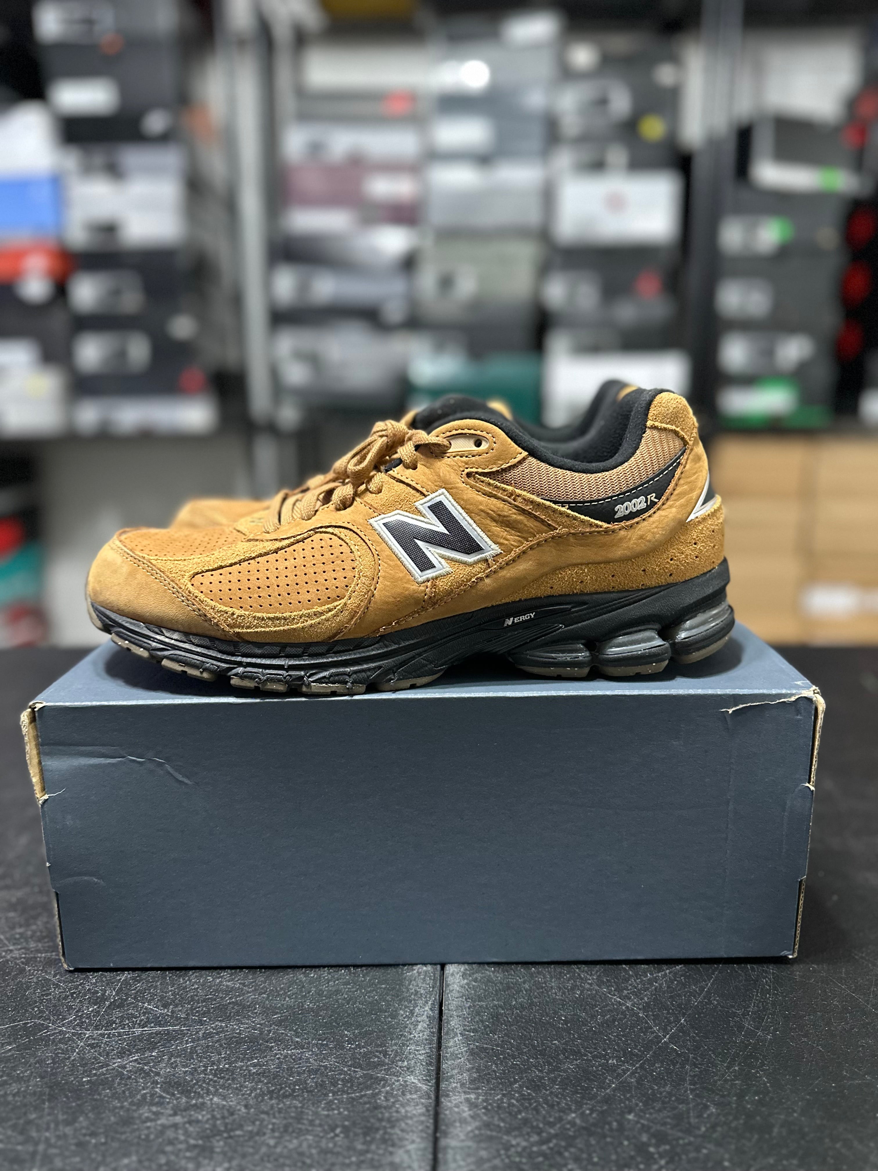 Size 12 - NB 2002r tobacco