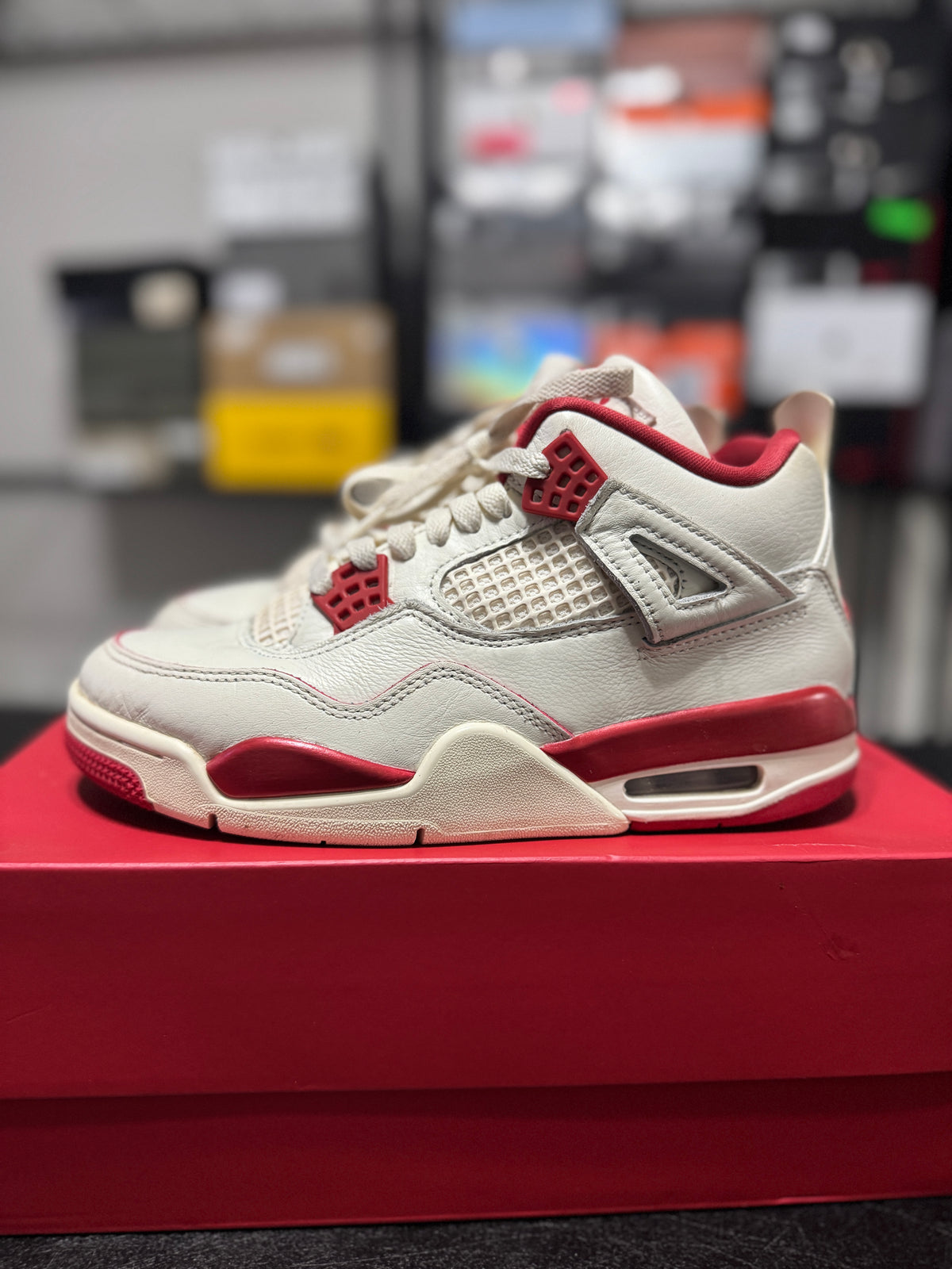 Size 5.5 - (7W) J4 Valentine’s Day