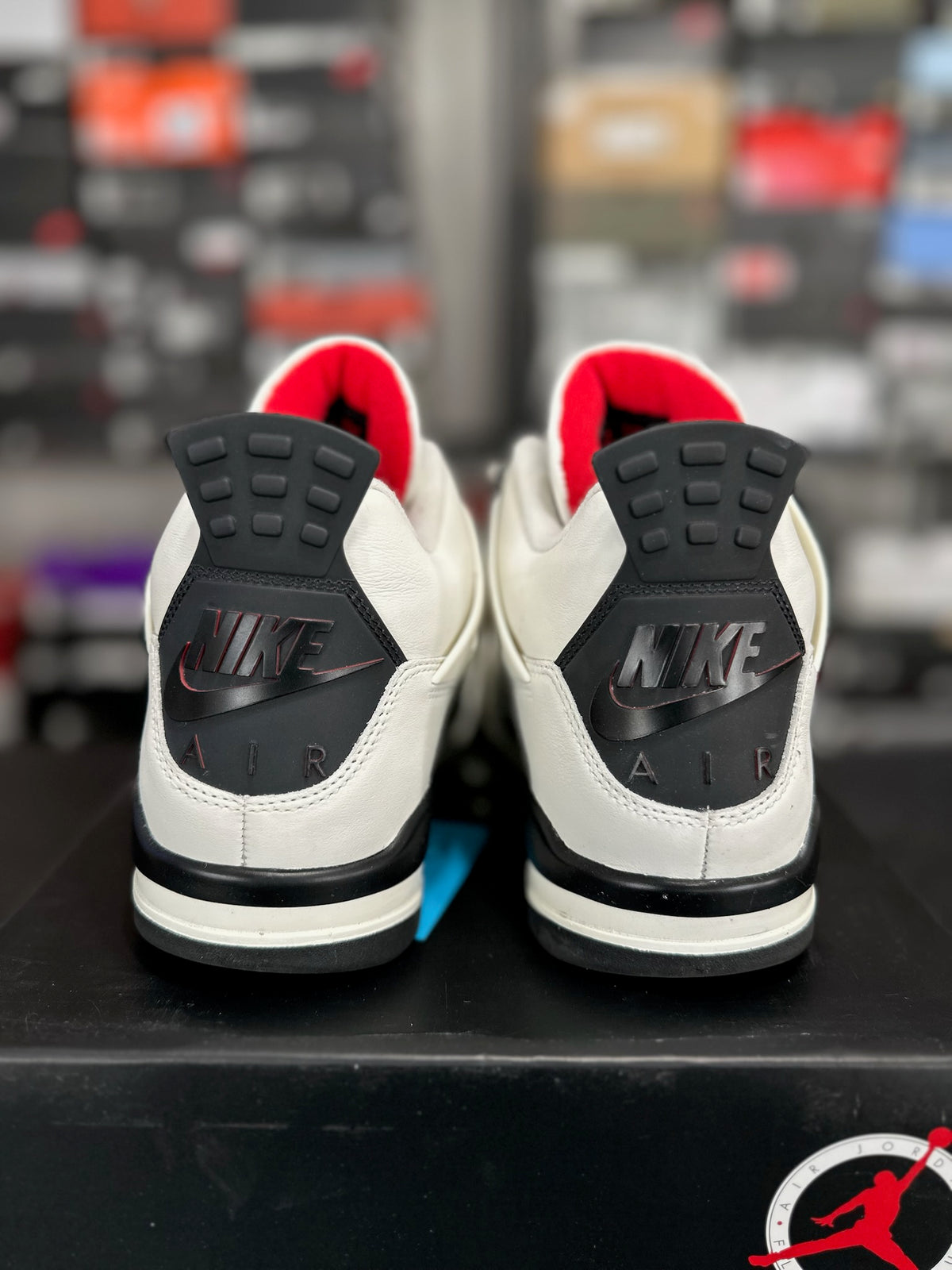 Size 11.5 - j4 flight club