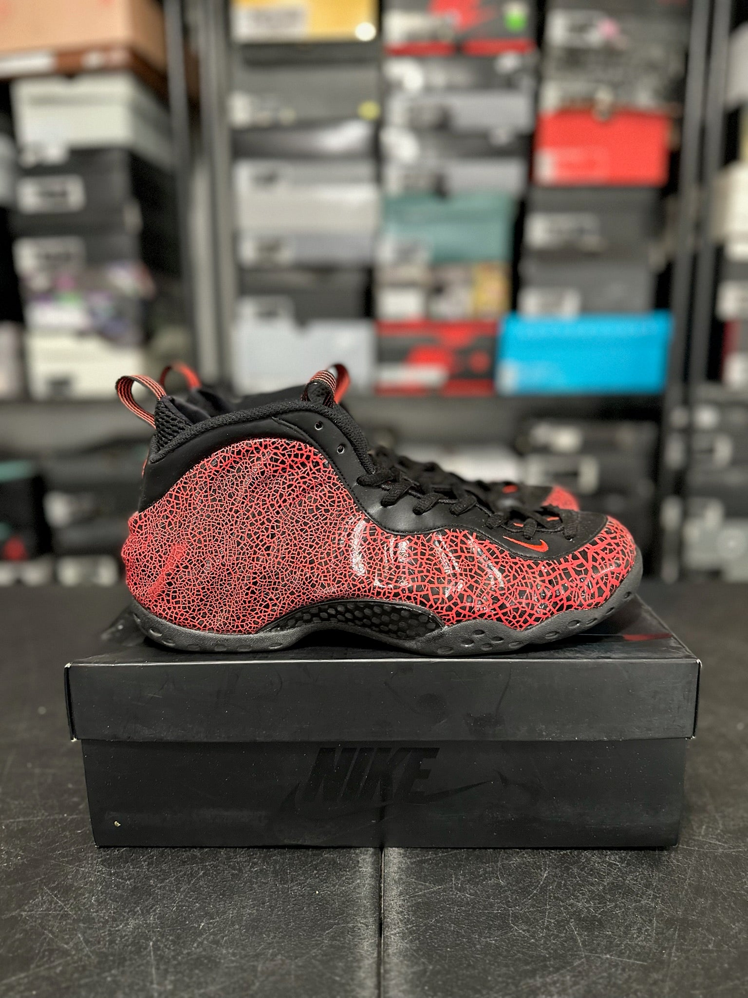 Size 10.5 - Foamposite 1 Cracked Lava