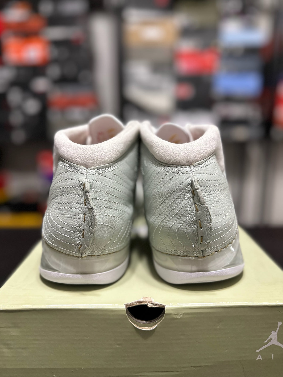 Size 11 - j23 cny year of the rabbit