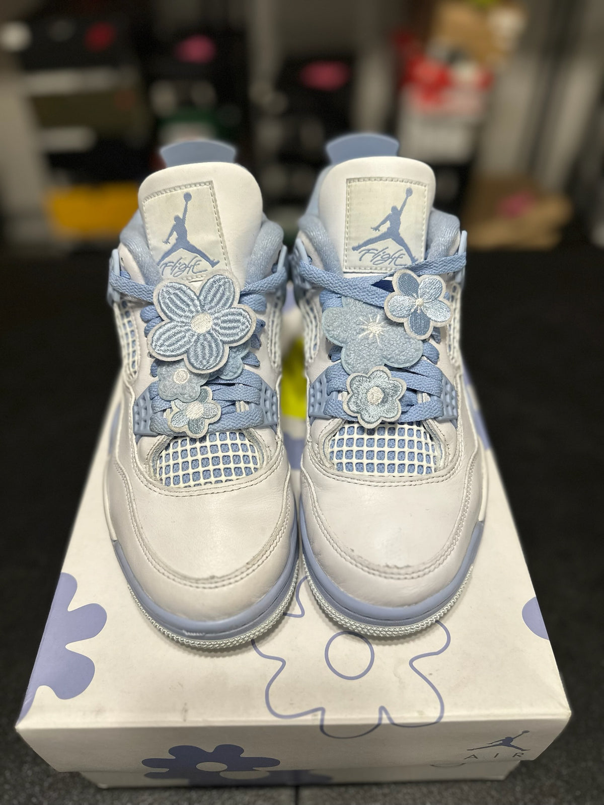Size 5.5 - (7W) J4 Forget Me Not