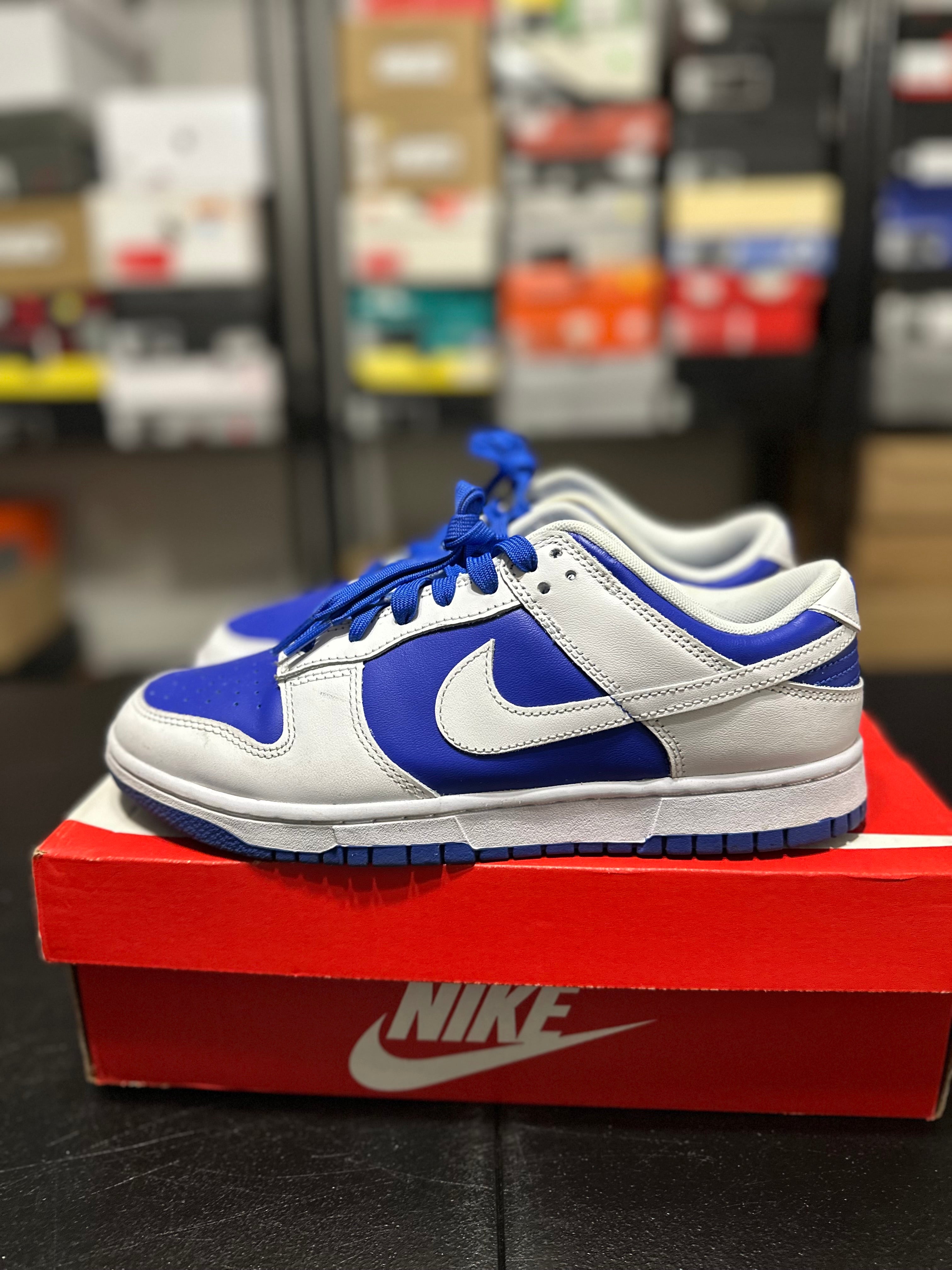 Size 9 - dunk low racer