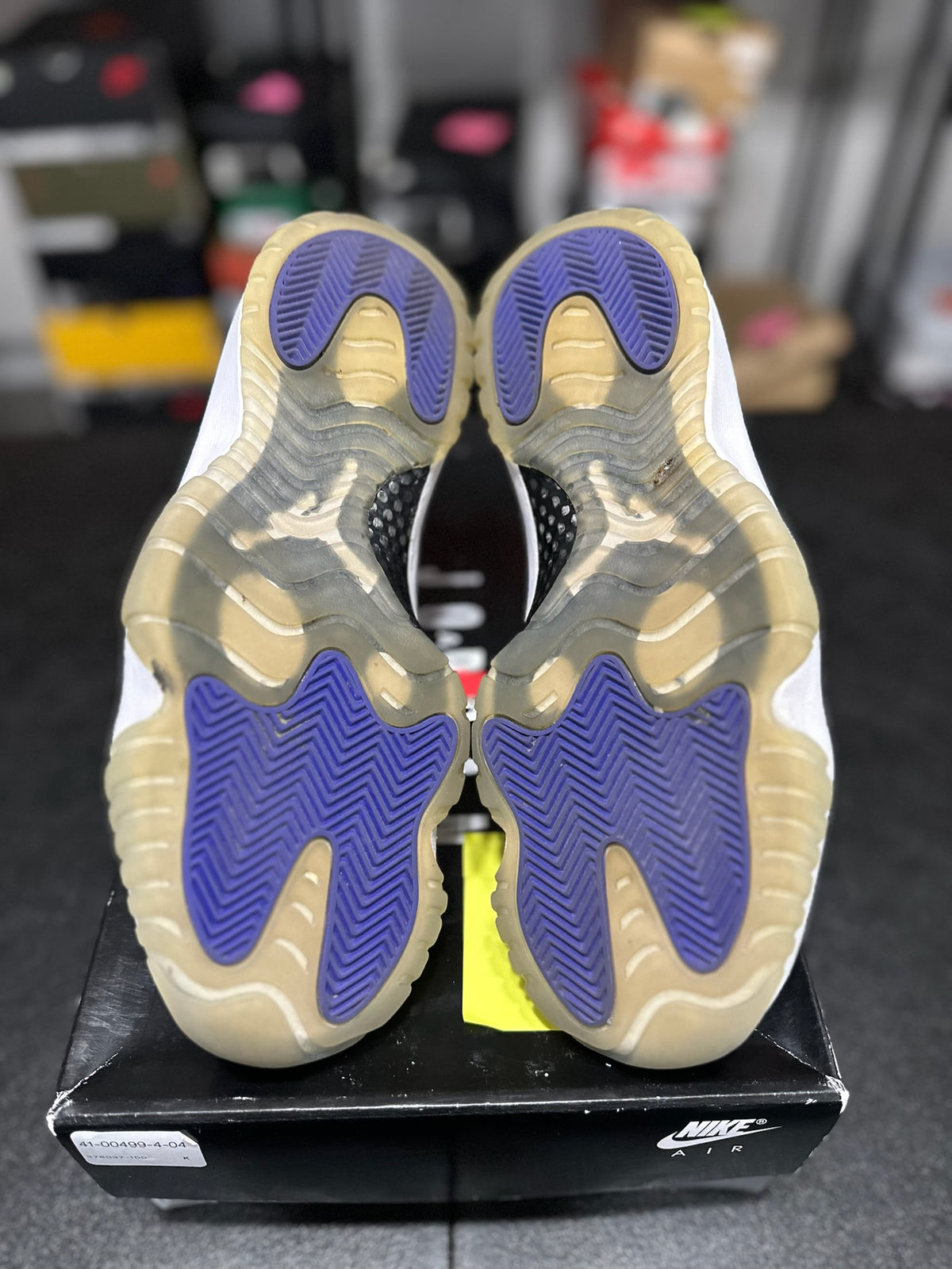 Size 9 - J11 Concord