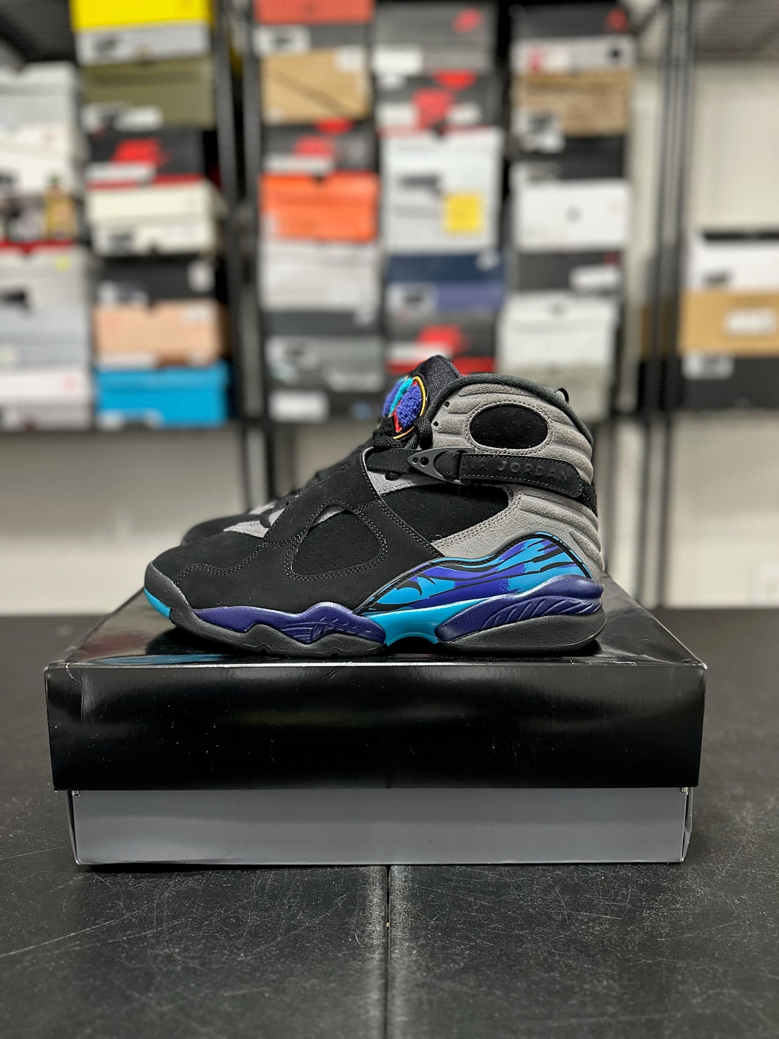 Size 9.5 - J8 Aqua