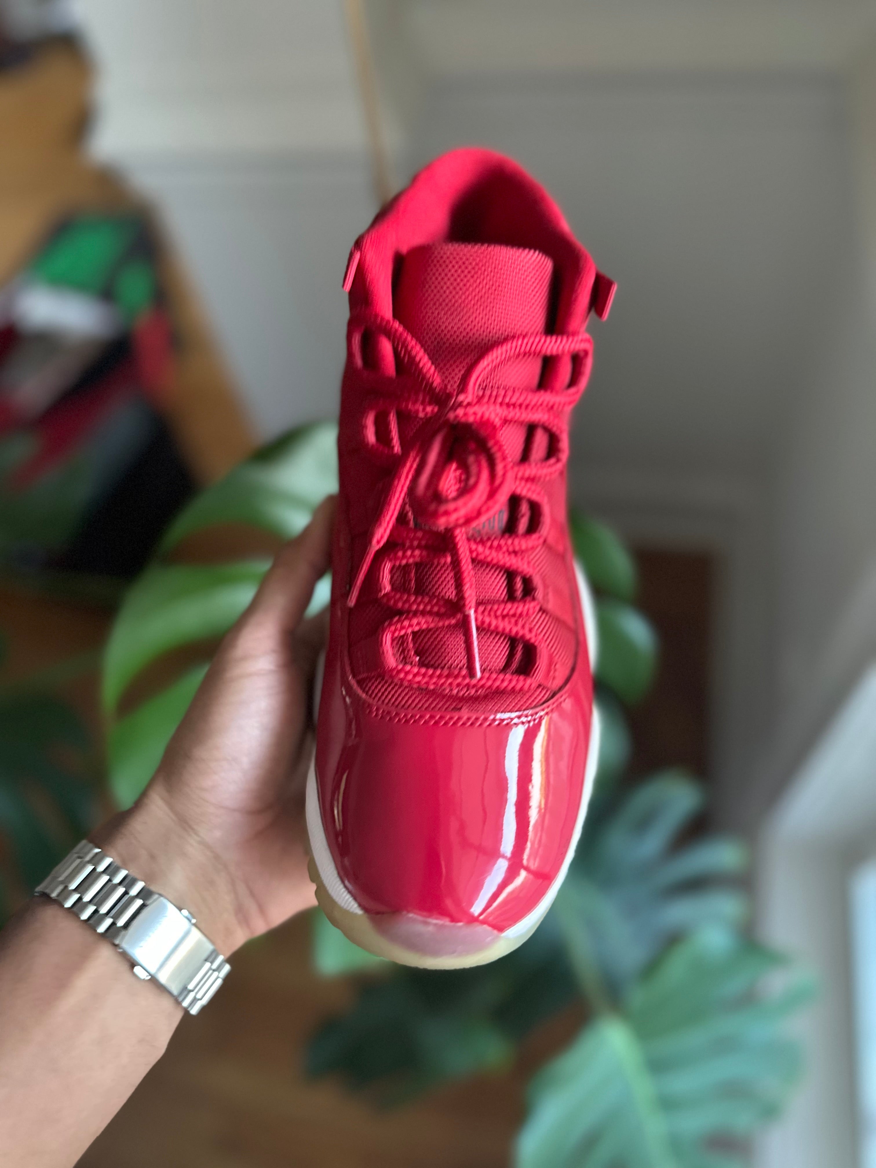 Size 8.5 - J11 win like 96