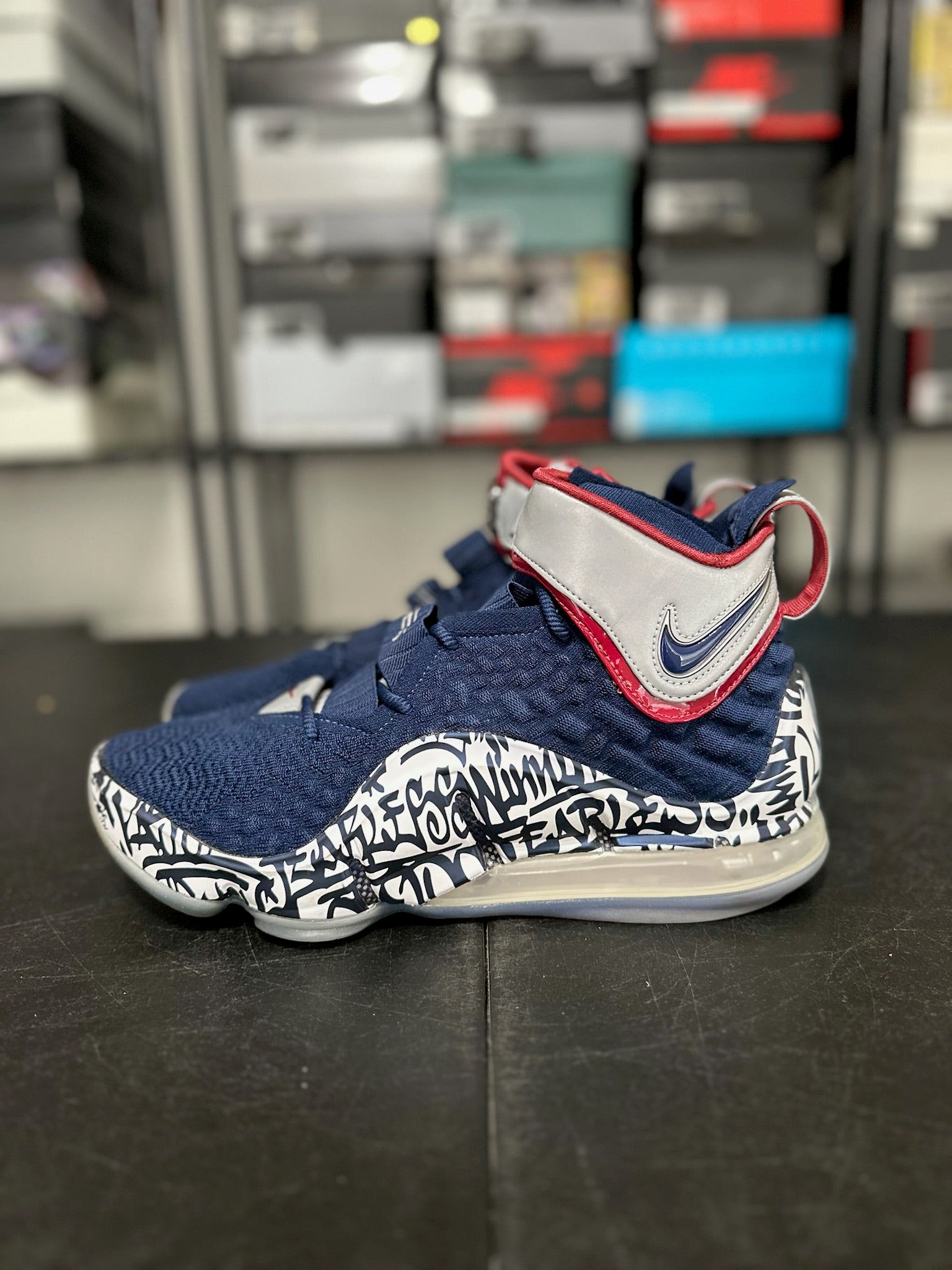 Size 11 - LeBron 17 Graffiti Remix