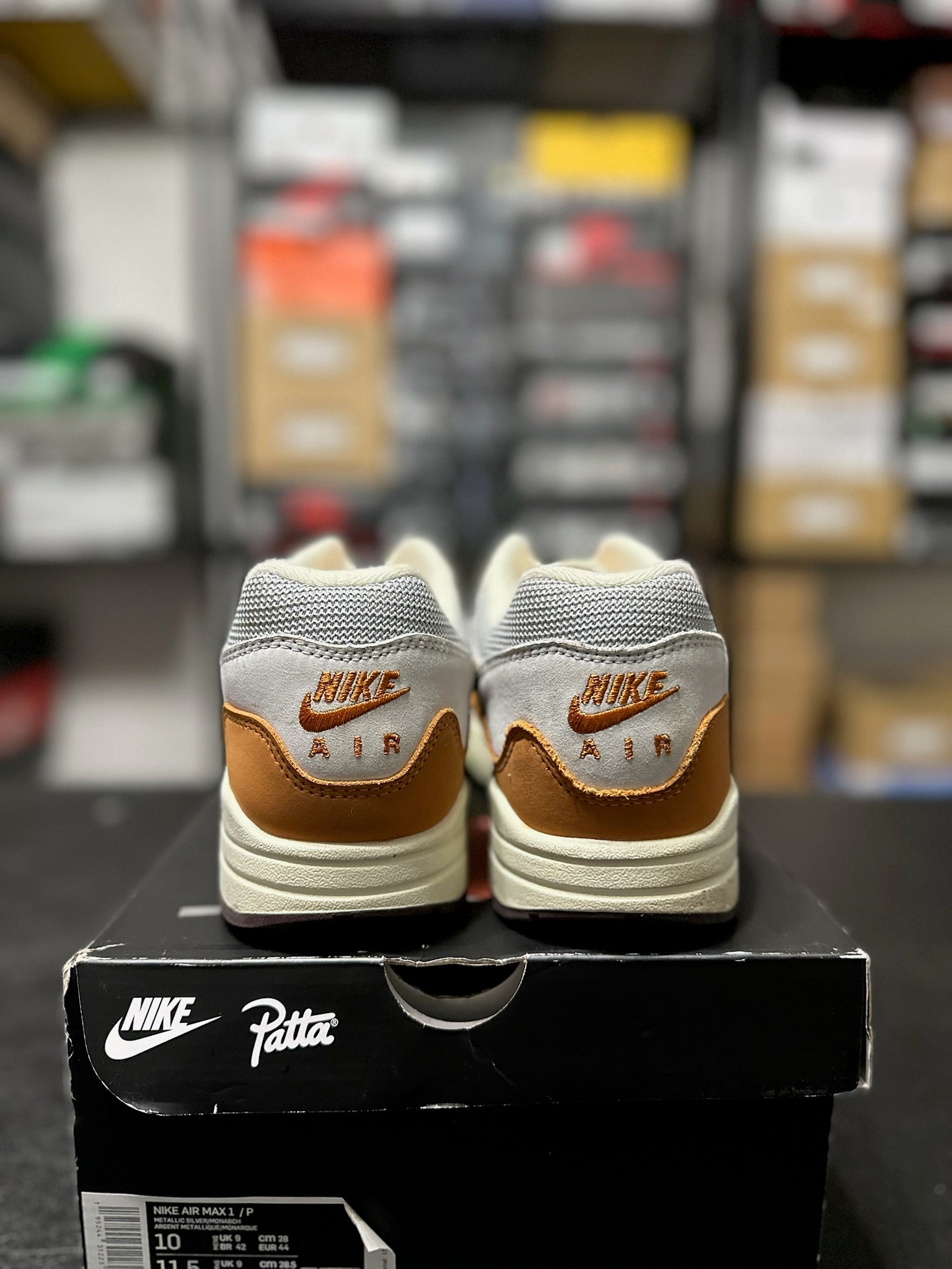 Size 10 - Air Max 1 Patta Waves Monarch