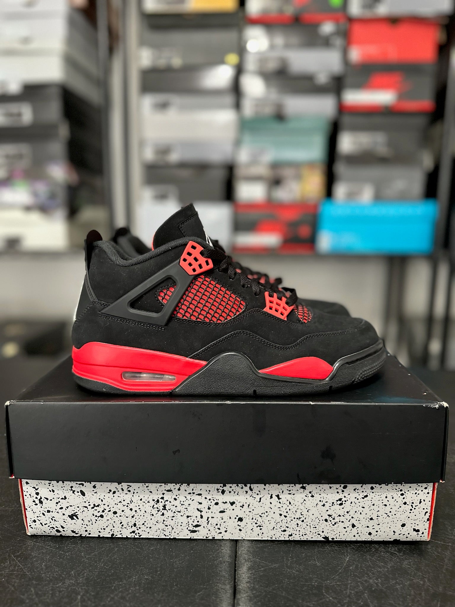 Size 9 - J4 Red Thunder