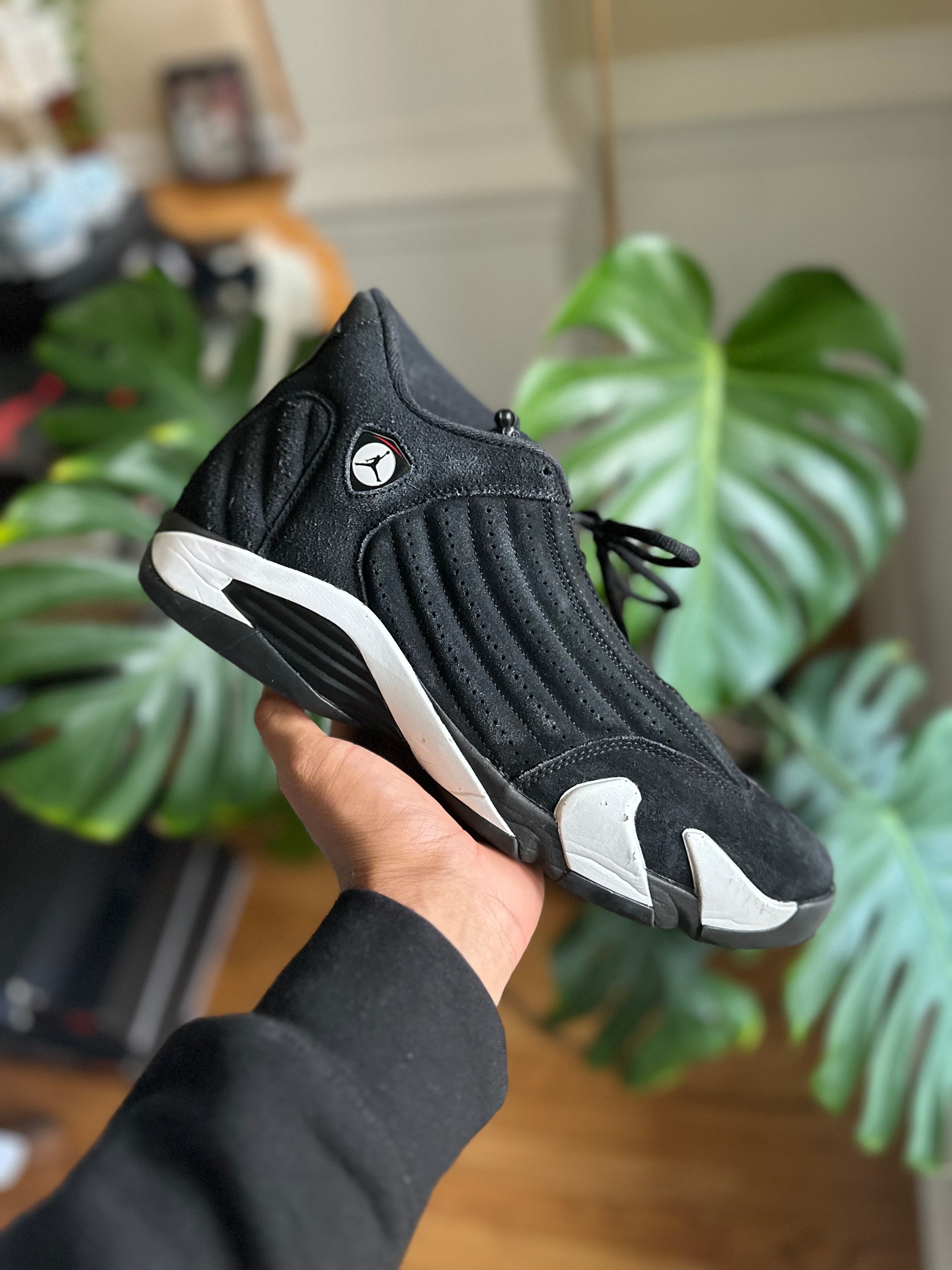 Size 13 - J14 black white