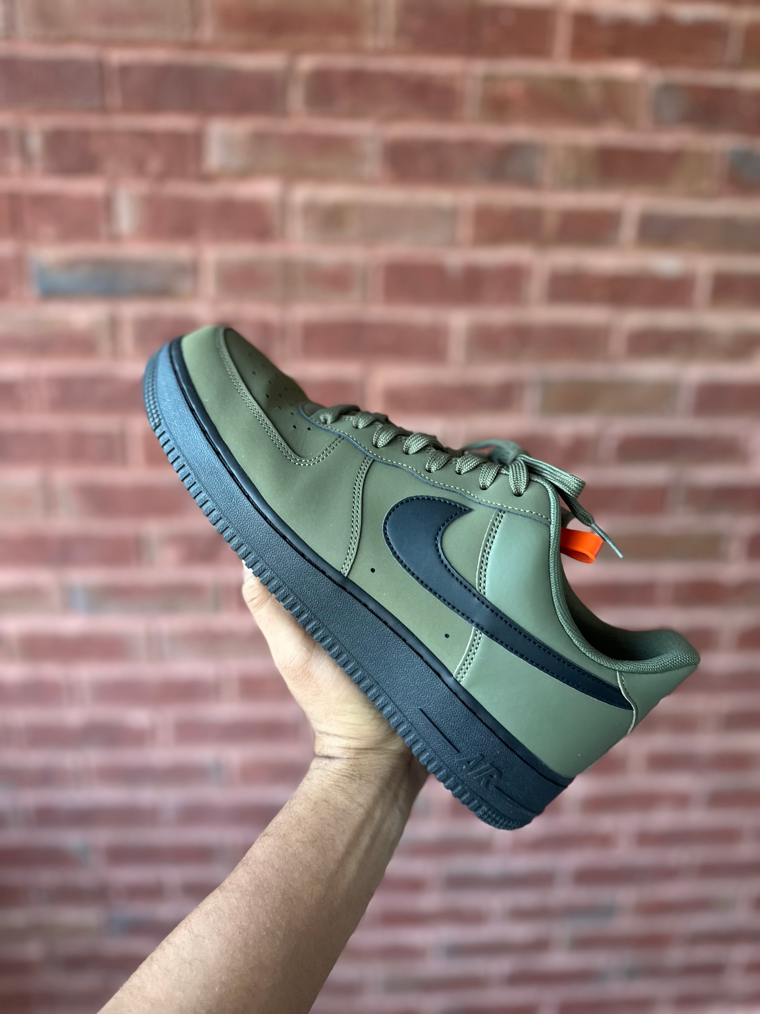 Size 11 - AF1 LOW MEDIUM OLIVE