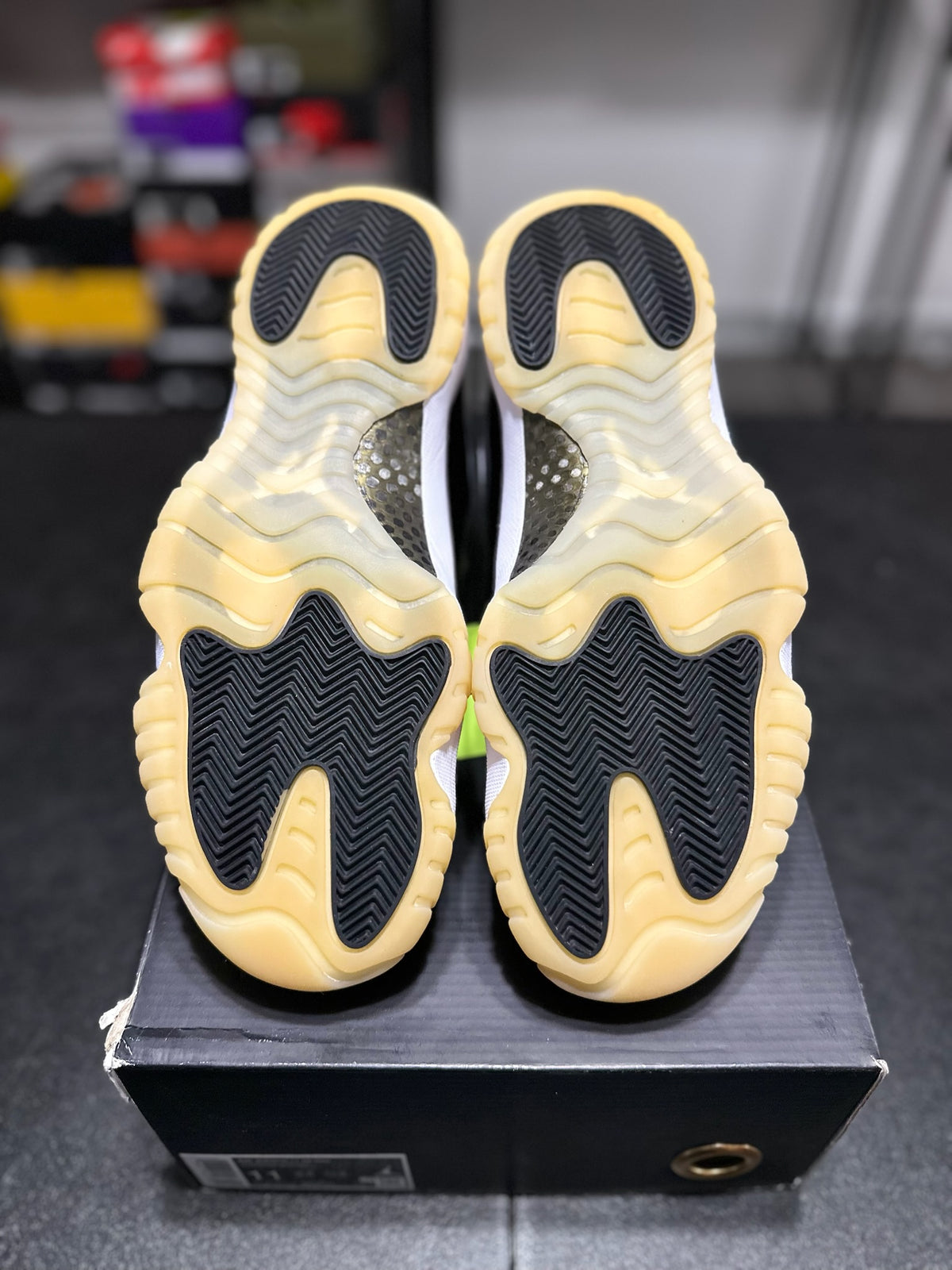 Size 11 - j11 DMP gratitude