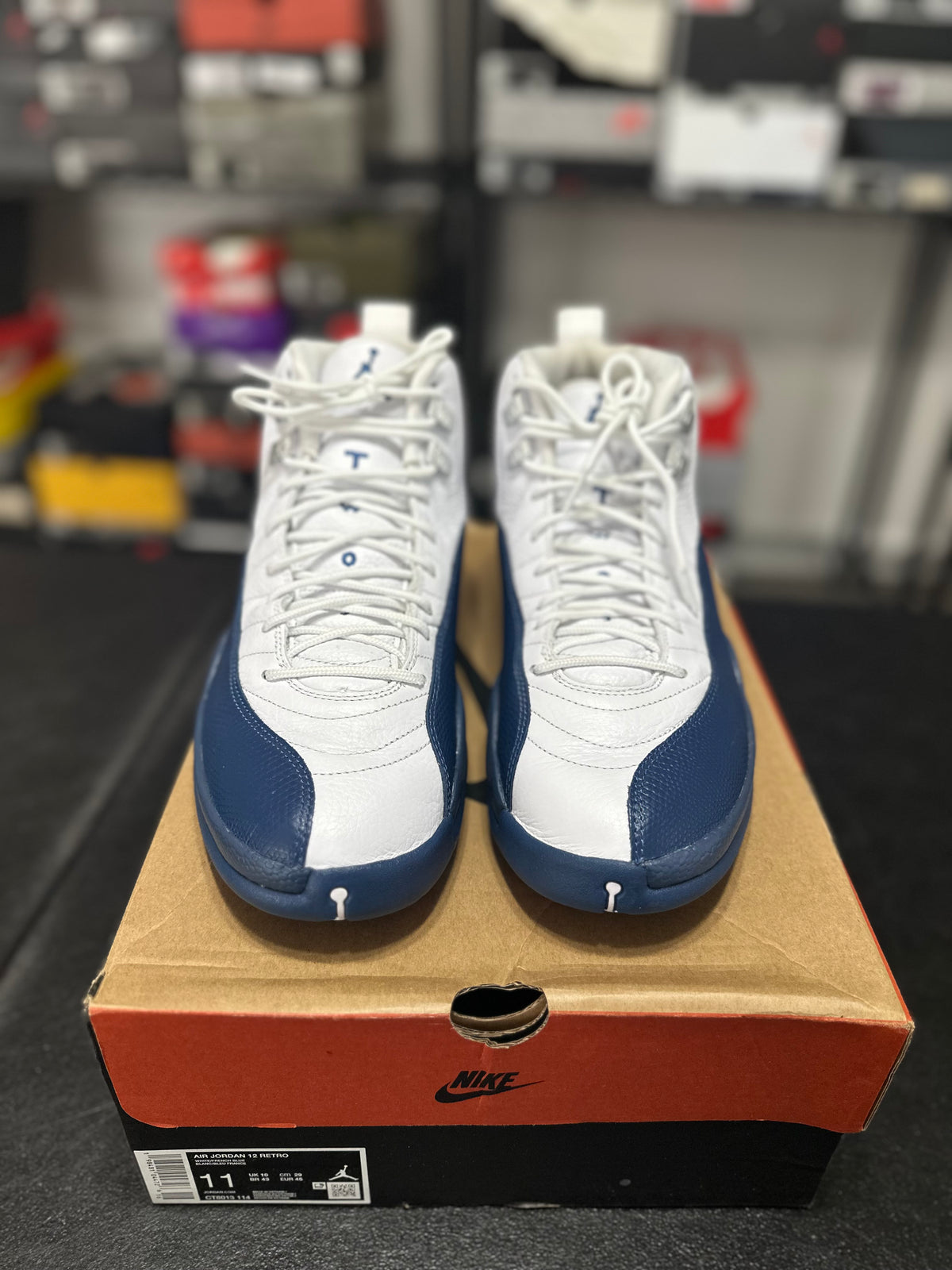 Size 11 - J12 French blue